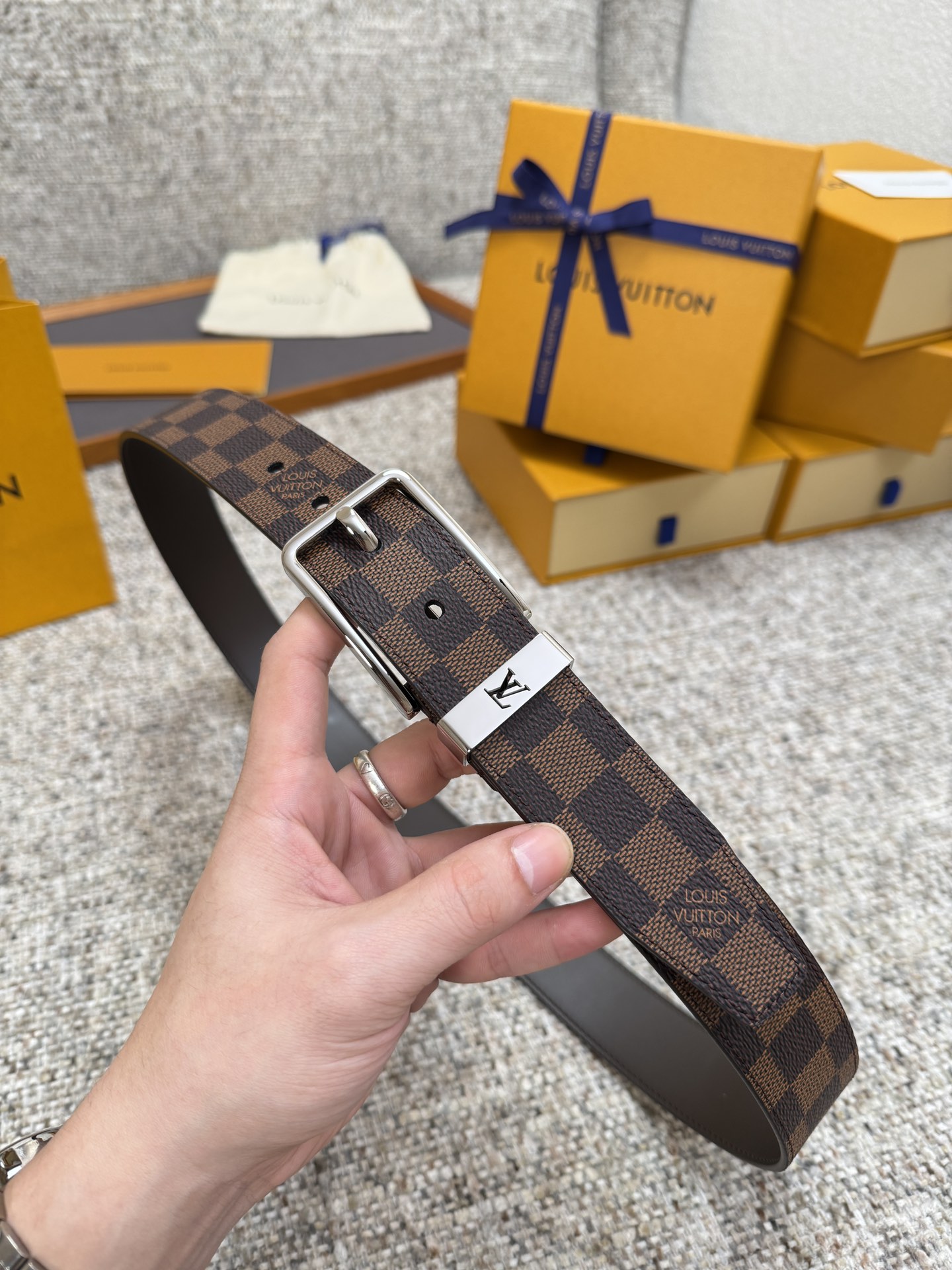 1f95b3908accc34ccab1aa653622cc81_1766129005_3279.jpg 1f95b3908accc34ccab1aa653622cc81_1766129005_3279_1766129043.jpg