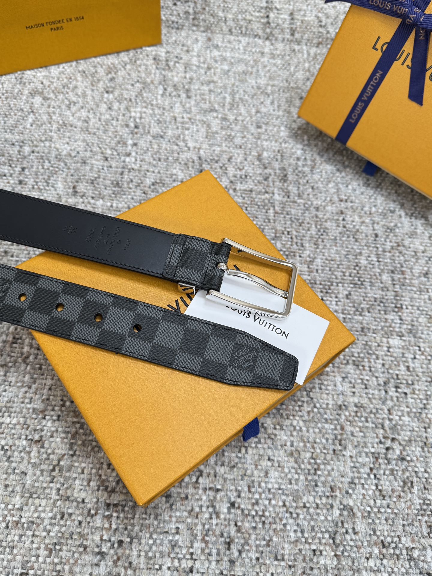 1f95b3908accc34ccab1aa653622cc81_1766129348_3674.jpg 1f95b3908accc34ccab1aa653622cc81_1766129348_3674_1766129613.jpg