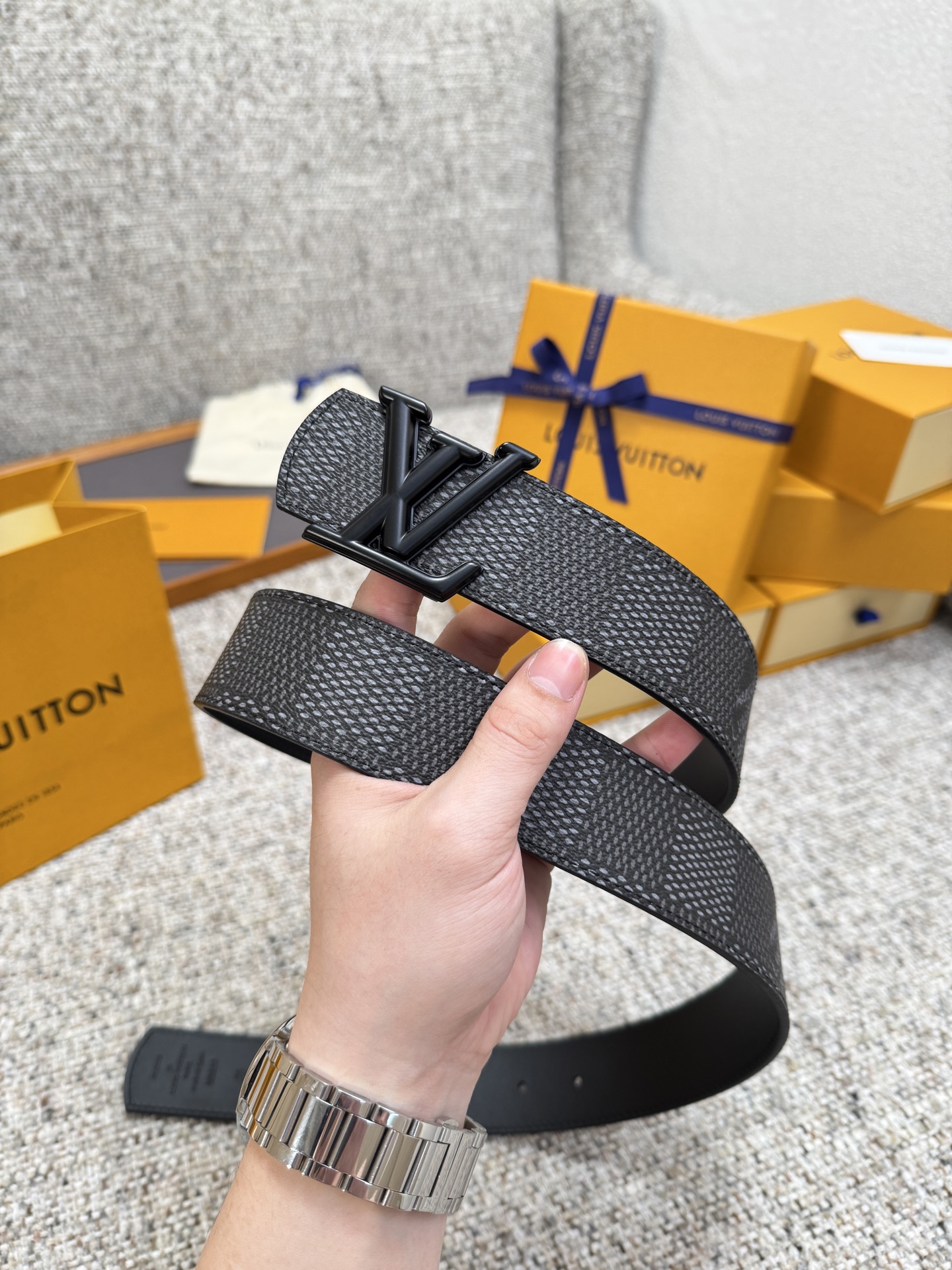 1f95b3908accc34ccab1aa653622cc81_1766129785_4307.jpg 1f95b3908accc34ccab1aa653622cc81_1766129785_4307_1766129818.jpg