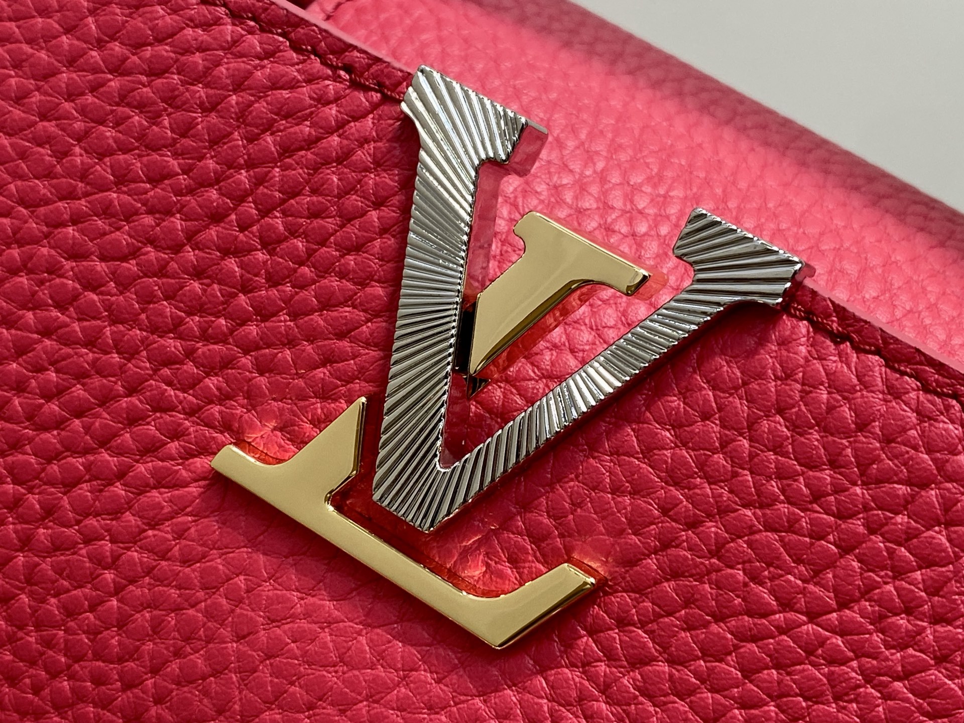 9bedd0773d4ad1a1c795dde06828b5db_1766564347_8361.jpg 9bedd0773d4ad1a1c795dde06828b5db_1766564347_8361.jpg