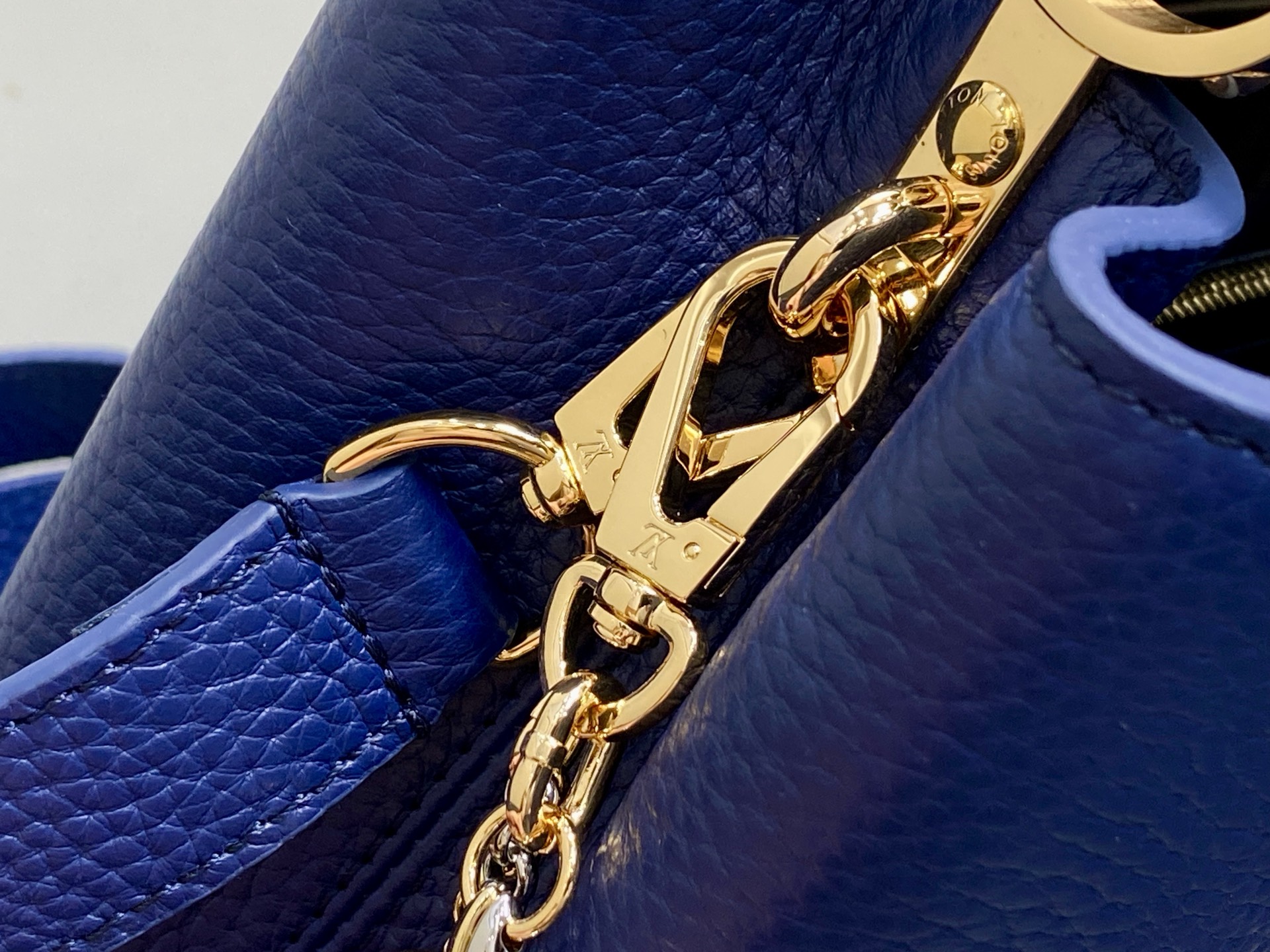 9bedd0773d4ad1a1c795dde06828b5db_1766564703_2647.jpg 9bedd0773d4ad1a1c795dde06828b5db_1766564703_2647_1766565011.jpg