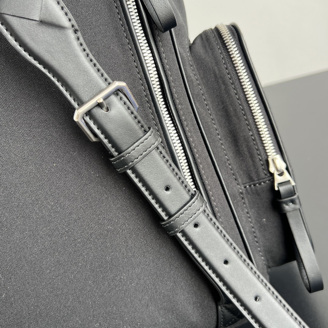 9c79beb55784031540c1080f0e568621_1766661226_2983.jpg 9c79beb55784031540c1080f0e568621_1766661226_2983_1766662900.jpg