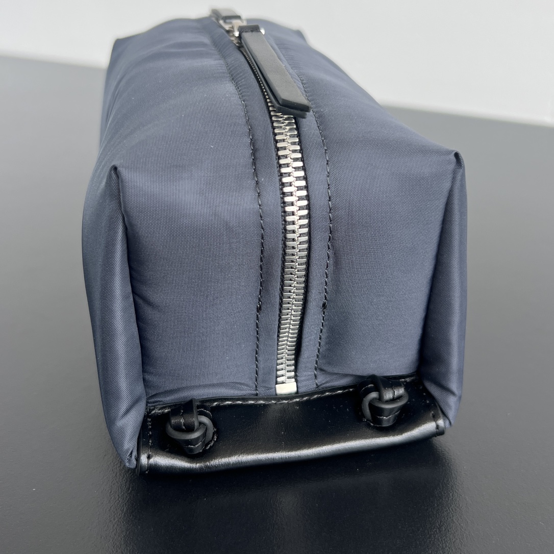 9c79beb55784031540c1080f0e568621_1766663222_0432.jpg 9c79beb55784031540c1080f0e568621_1766663222_0432_1766663248.jpg