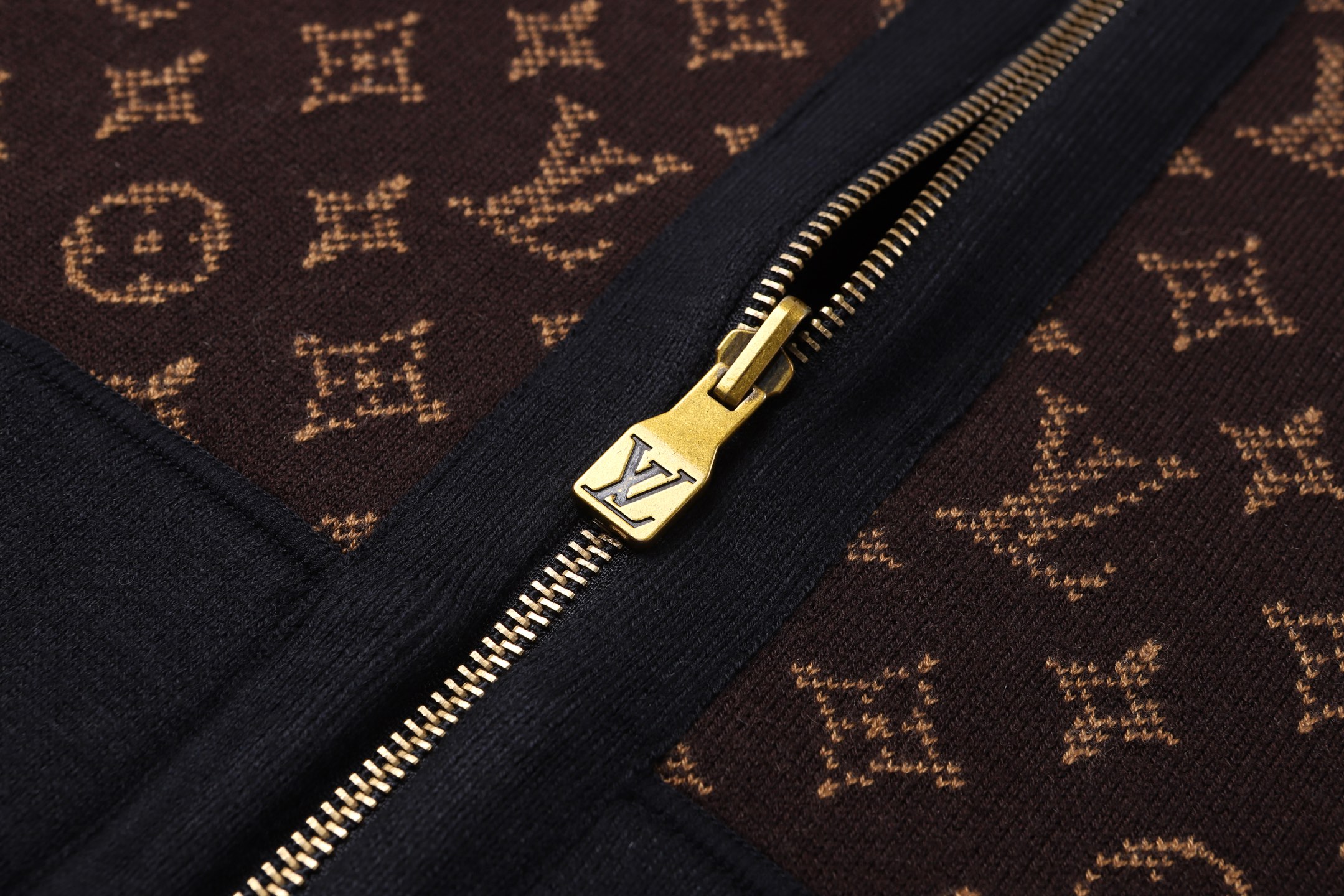 c09edee4e8f27f5ccda5fb181adc5dec_1766494149_1047.jpg c09edee4e8f27f5ccda5fb181adc5dec_1766494149_1047_1766495011.jpg