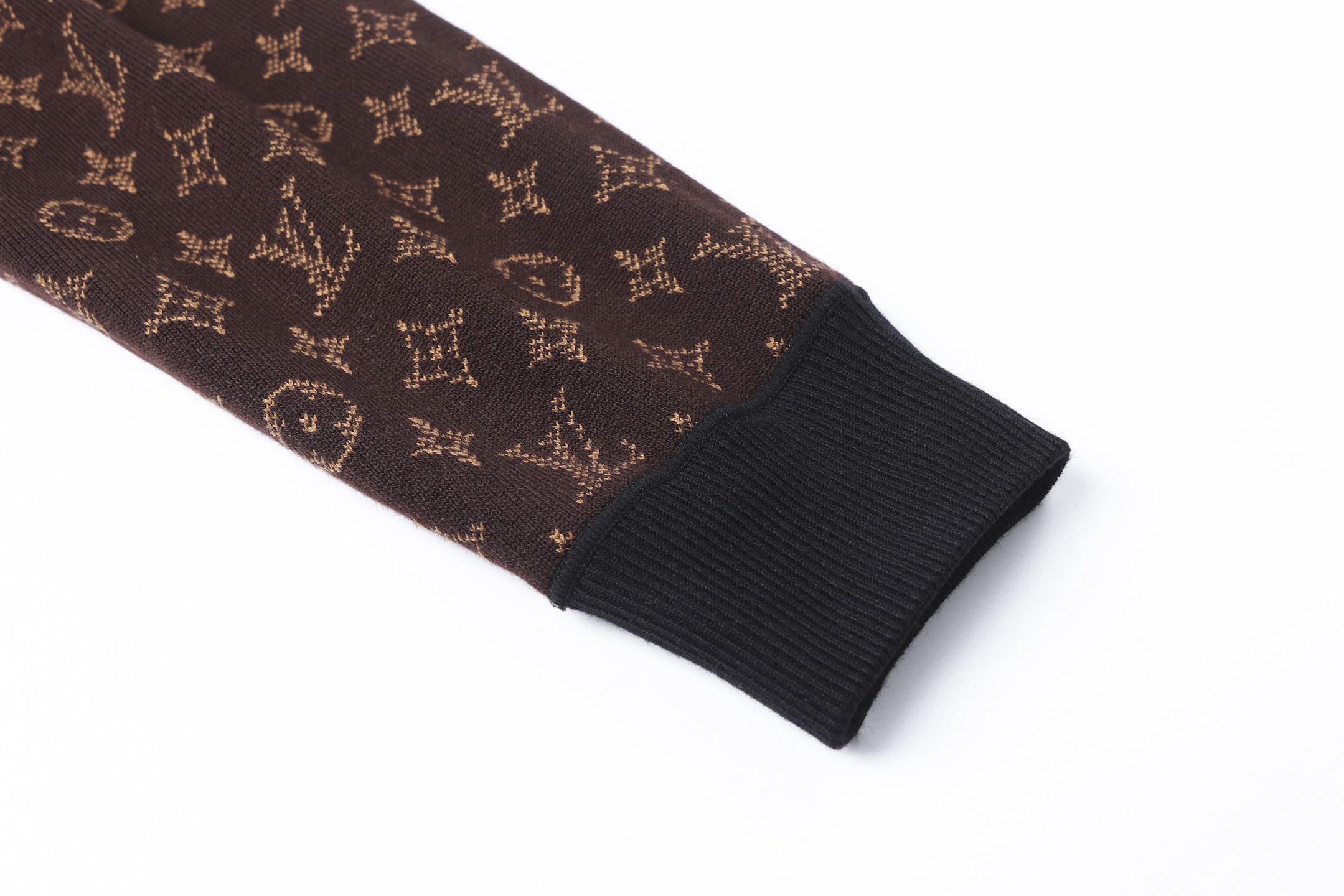 c09edee4e8f27f5ccda5fb181adc5dec_1766494149_5588.jpg c09edee4e8f27f5ccda5fb181adc5dec_1766494149_5588_1766495011.jpg