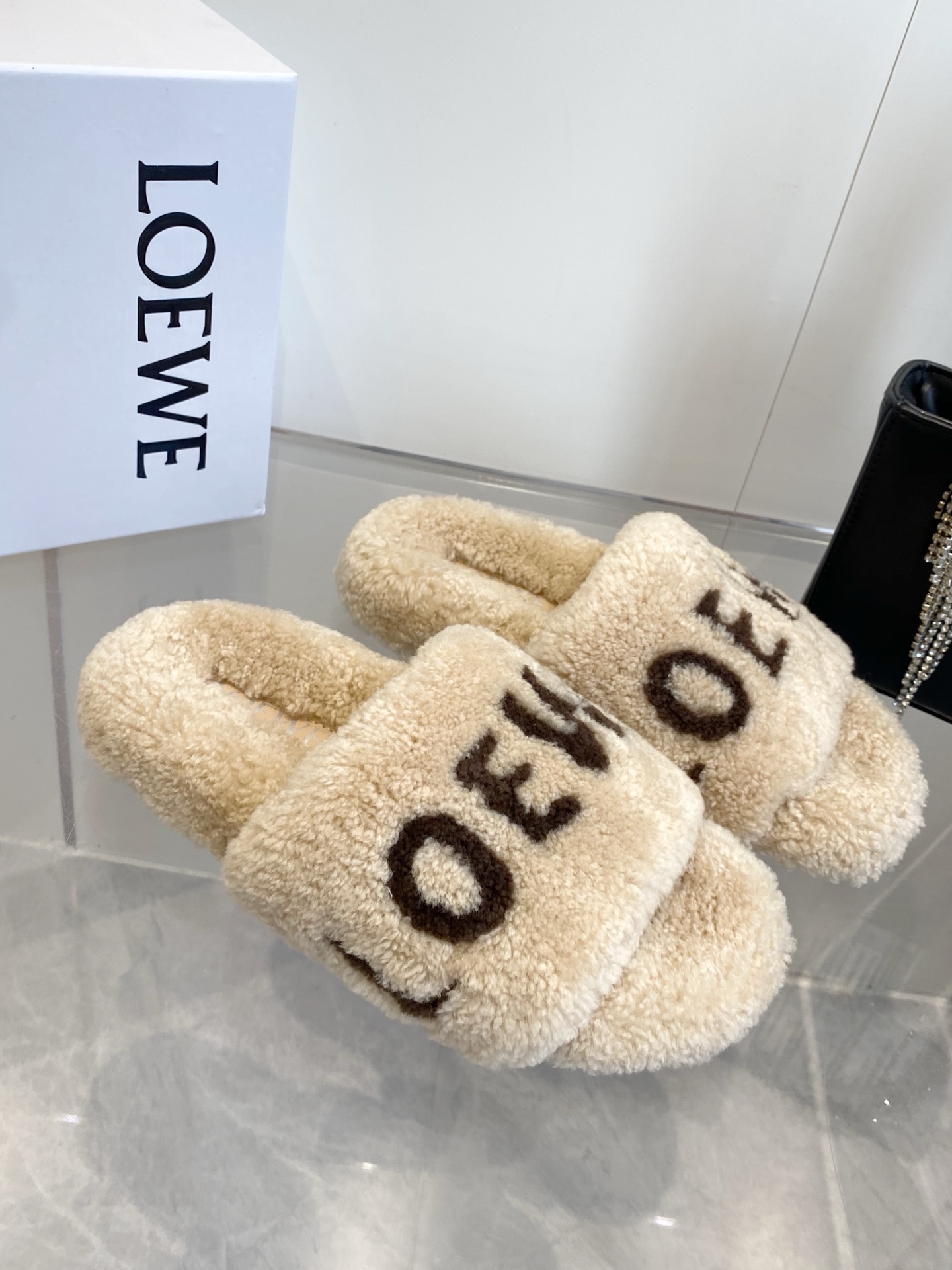 cfad288bee7b0030a91843600fc6be91_1765963738_0052.jpg cfad288bee7b0030a91843600fc6be91_1765963738_0052_1765963753.jpg