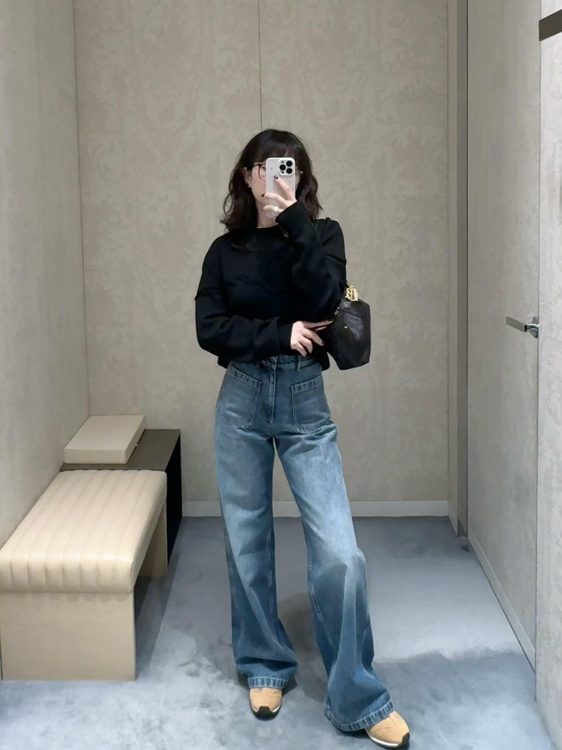 e6717f59e69b1c5588daa3fbc3d9a874_1765486508_0021.jpg e6717f59e69b1c5588daa3fbc3d9a874_1765486508_0021.jpg