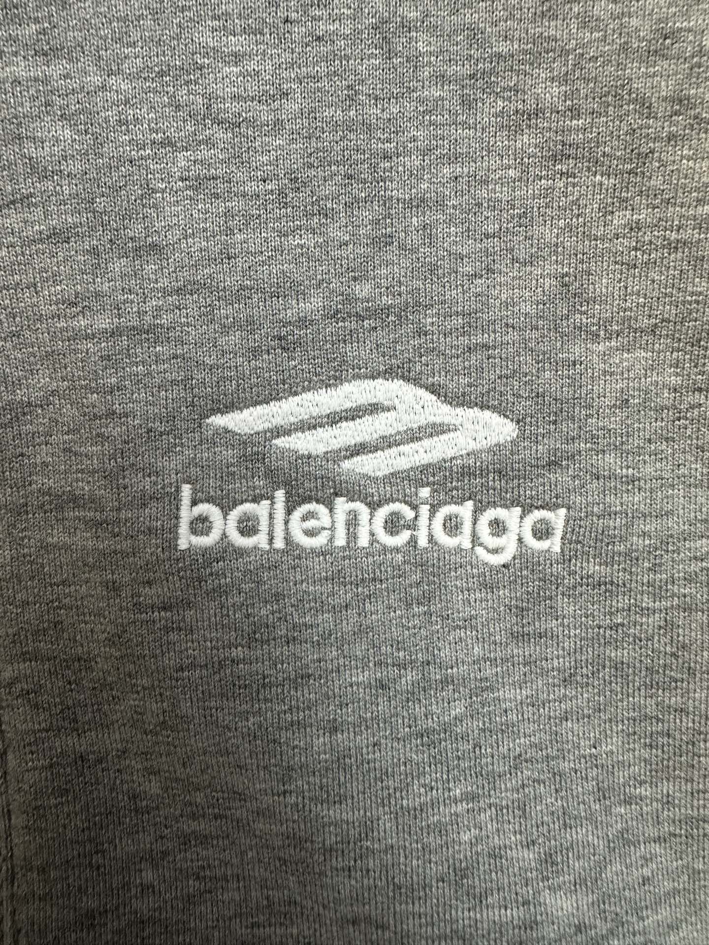 e6717f59e69b1c5588daa3fbc3d9a874_1765492072_3521.jpg e6717f59e69b1c5588daa3fbc3d9a874_1765492072_3521_1765584122.jpg