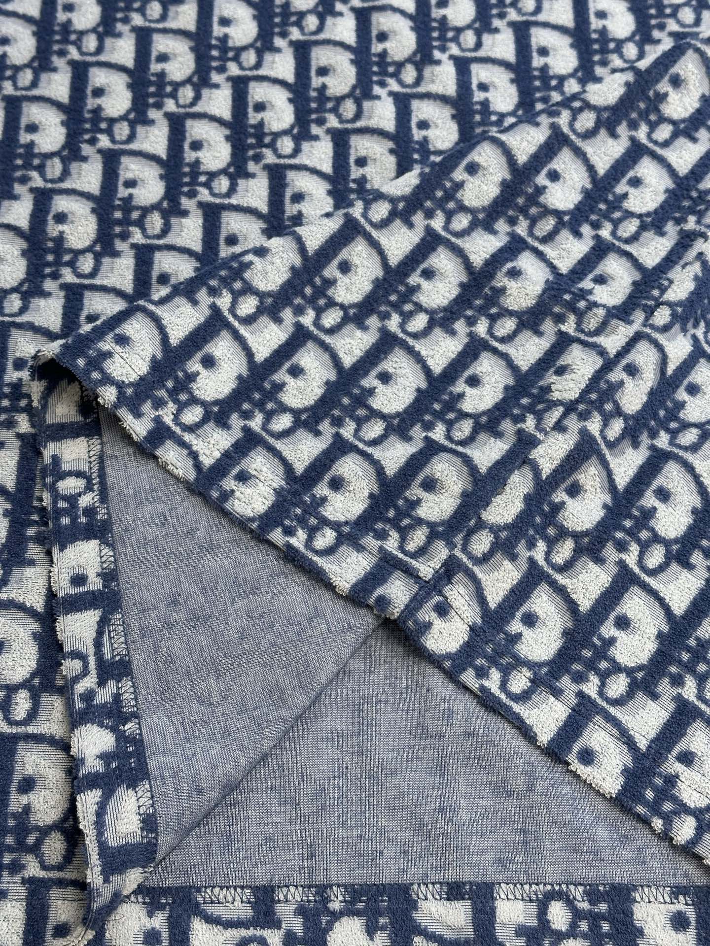 33d14eb75c0ad535666cb3736ceed0cb_1768798997_5414.jpg 33d14eb75c0ad535666cb3736ceed0cb_1768798997_5414_1768799367.jpg