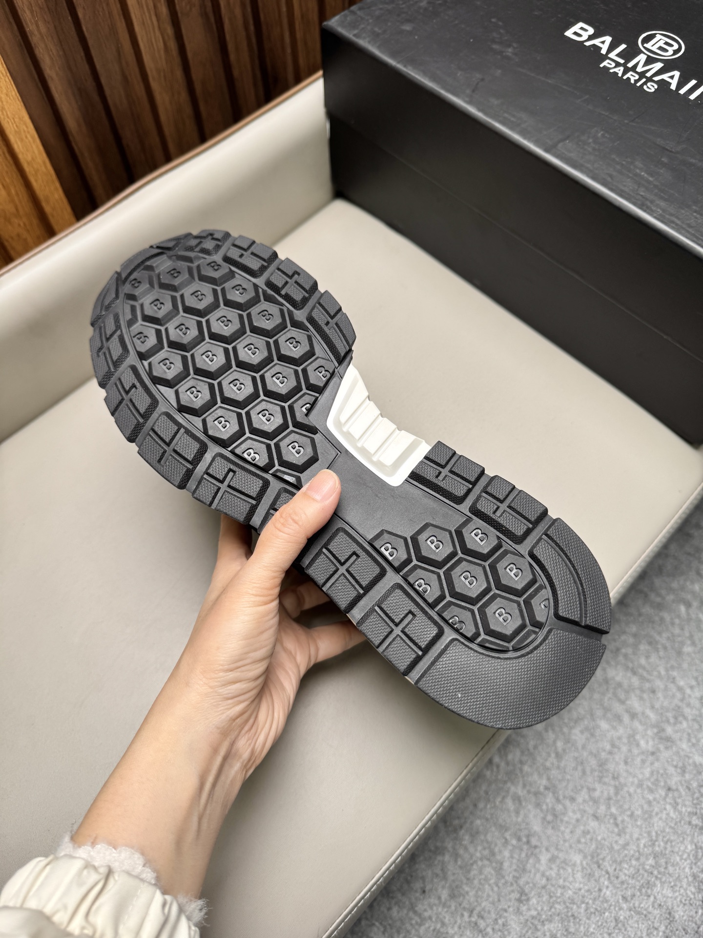 dfb42ba1e0ab62b1af10d8ca1e3f0320_1767623170_2677.jpg dfb42ba1e0ab62b1af10d8ca1e3f0320_1767623170_2677_1767623188.jpg