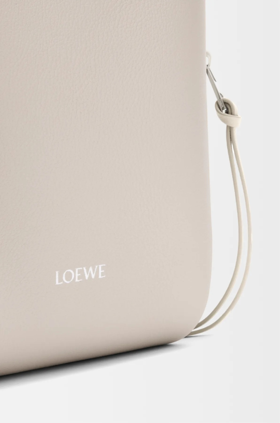 e8a2c1530f3378181a53399feab5f38b_1767692139_9571.jpg e8a2c1530f3378181a53399feab5f38b_1767692139_9571_1767692174.jpg