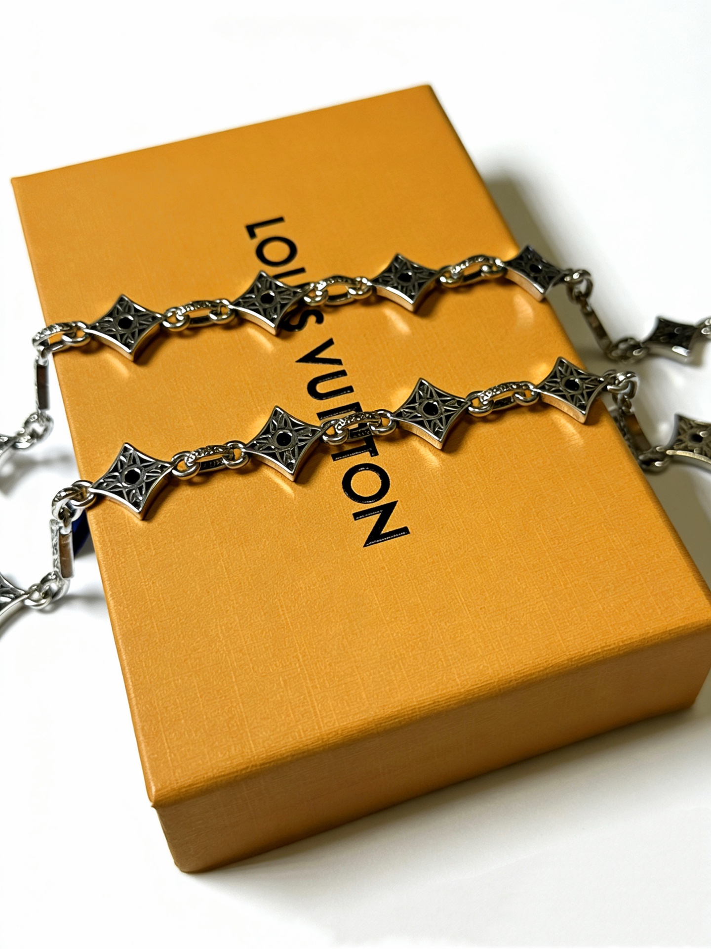 e8a2c1530f3378181a53399feab5f38b_1767704322_3336.jpg e8a2c1530f3378181a53399feab5f38b_1767704322_3336_1767704375.jpg