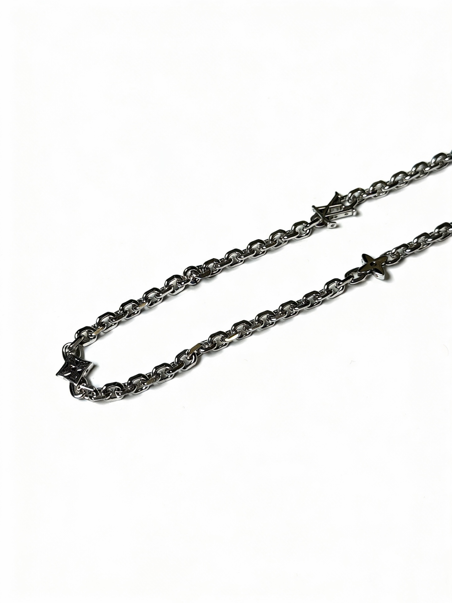 e8a2c1530f3378181a53399feab5f38b_1767704465_5436.jpg e8a2c1530f3378181a53399feab5f38b_1767704465_5436_1767705230.jpg