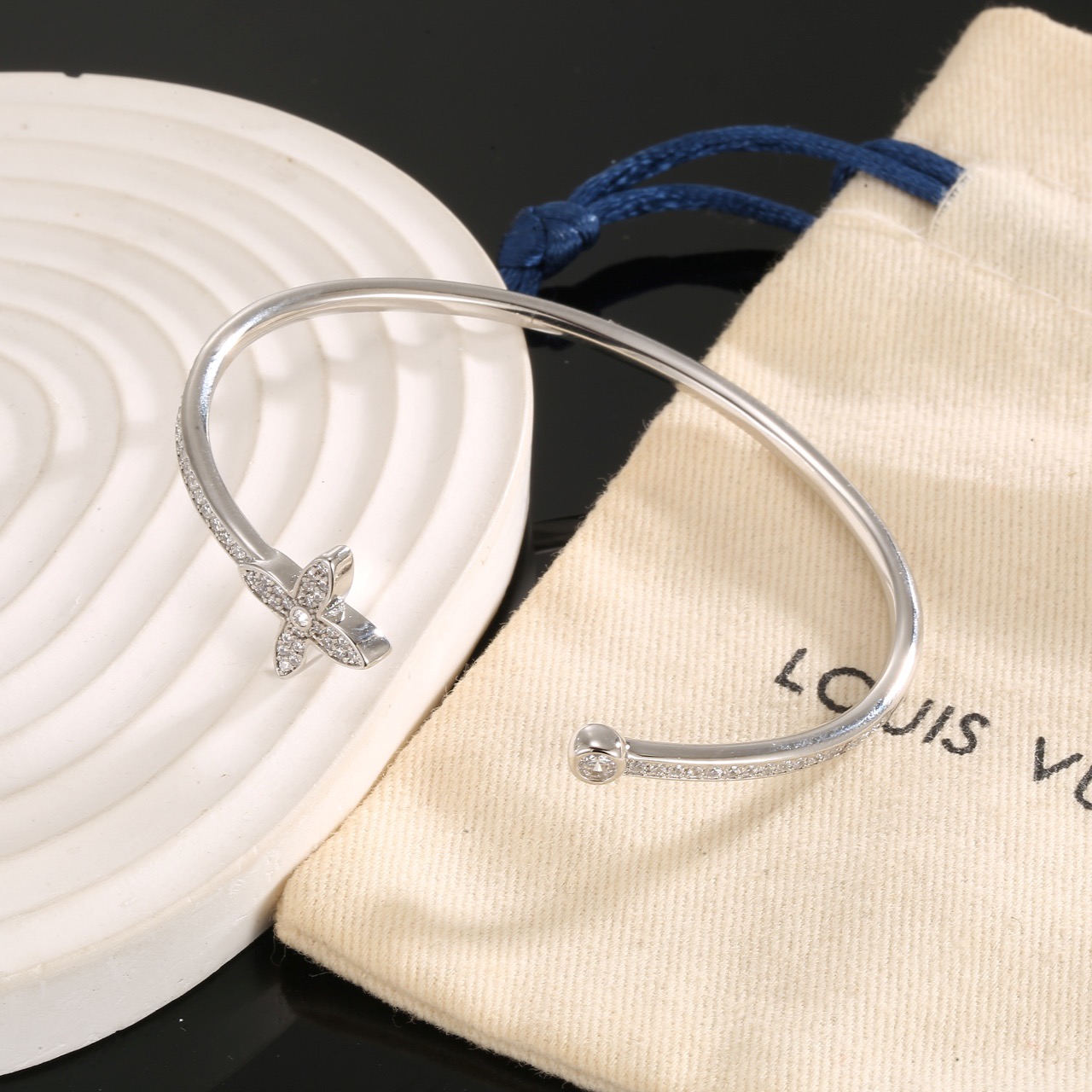 e8a2c1530f3378181a53399feab5f38b_1767718658_4374.jpg e8a2c1530f3378181a53399feab5f38b_1767718658_4374_1767718715.jpg