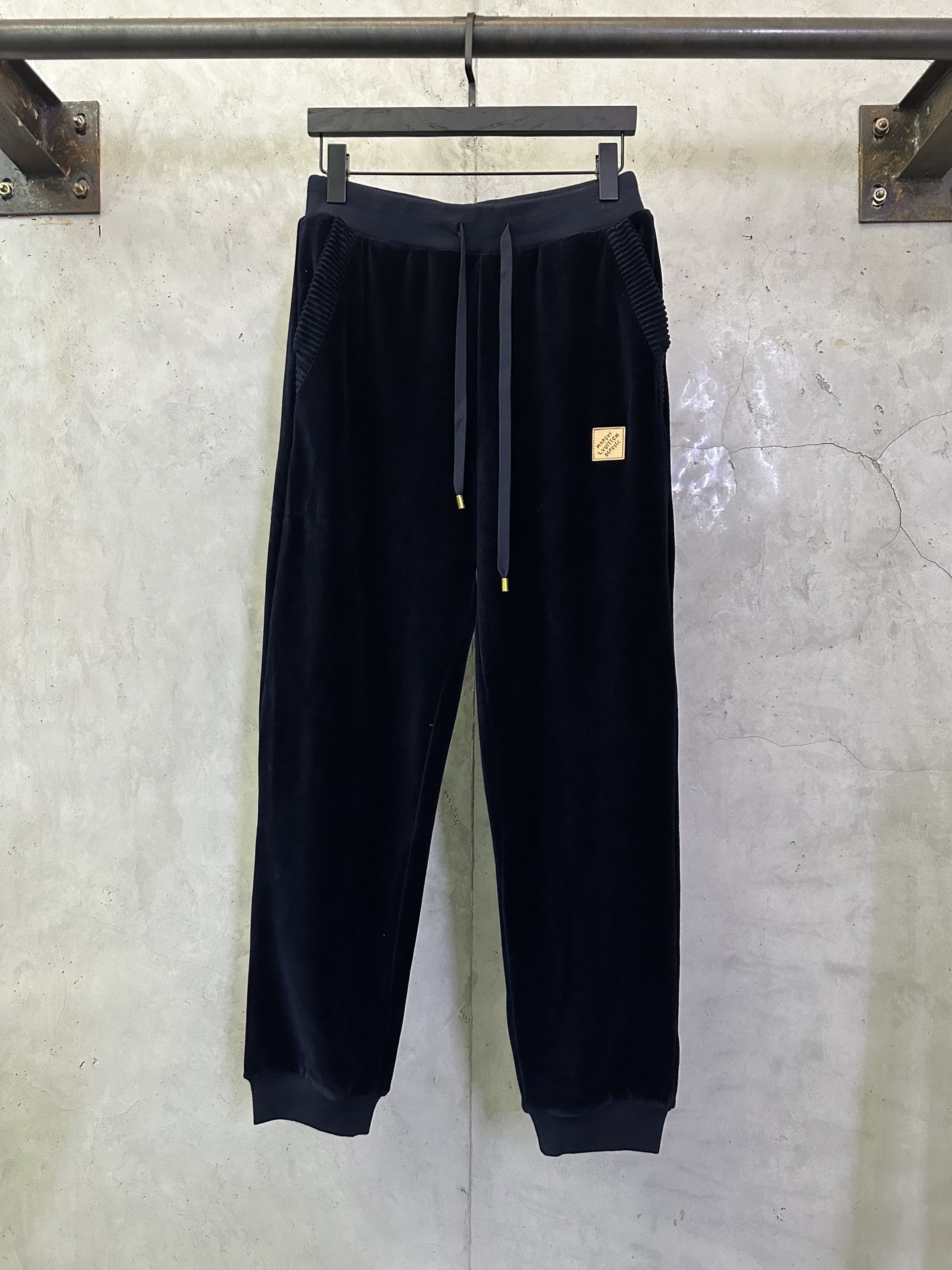 4d2e7e5487fee52bd6d9ea61079c543f_1774918659_2926.jpg 4d2e7e5487fee52bd6d9ea61079c543f_1774918659_2926.jpg