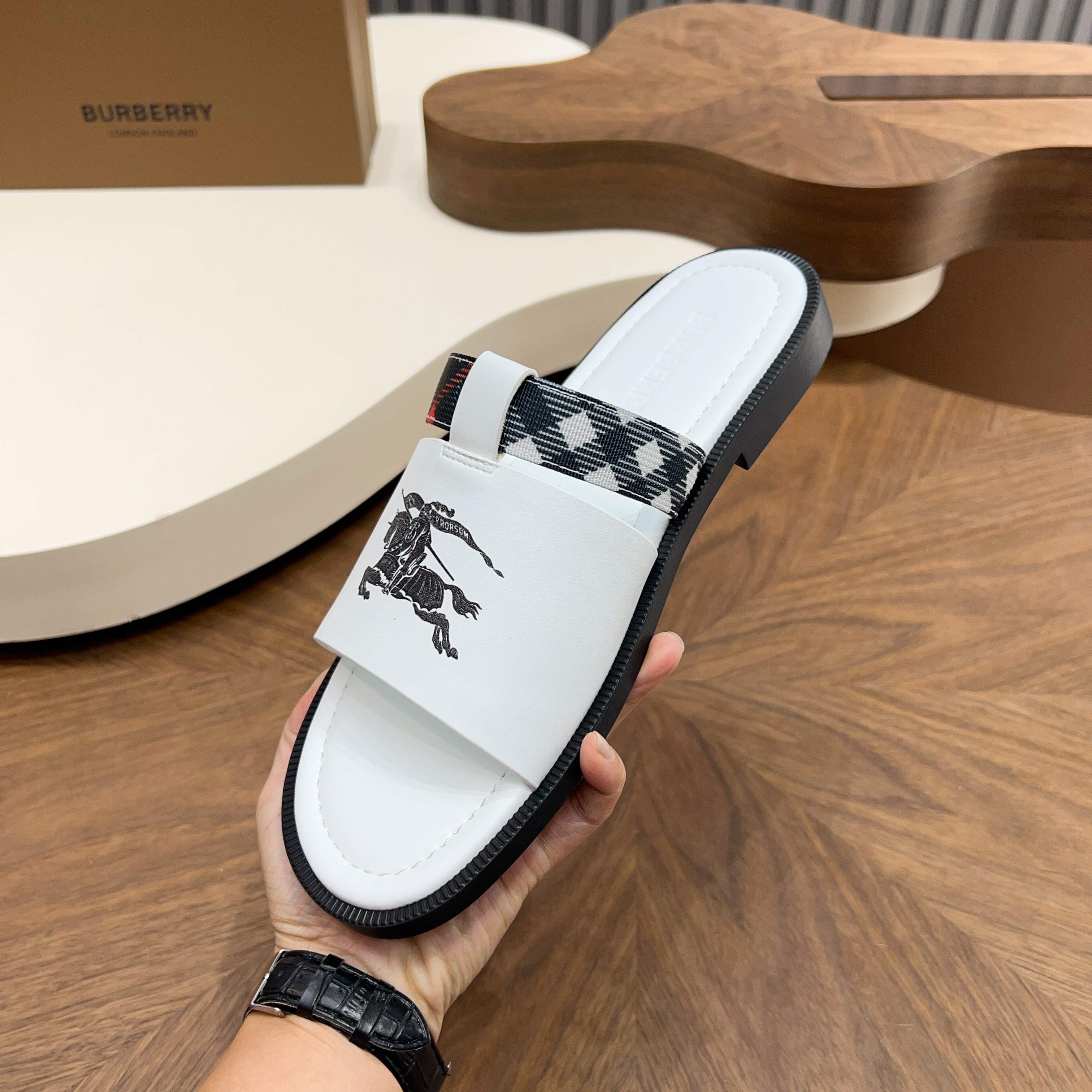 57c3ab4f40164846c87dab06e117dc4d_1775228166_1772.jpg 57c3ab4f40164846c87dab06e117dc4d_1775228166_1772_1775228206.jpg