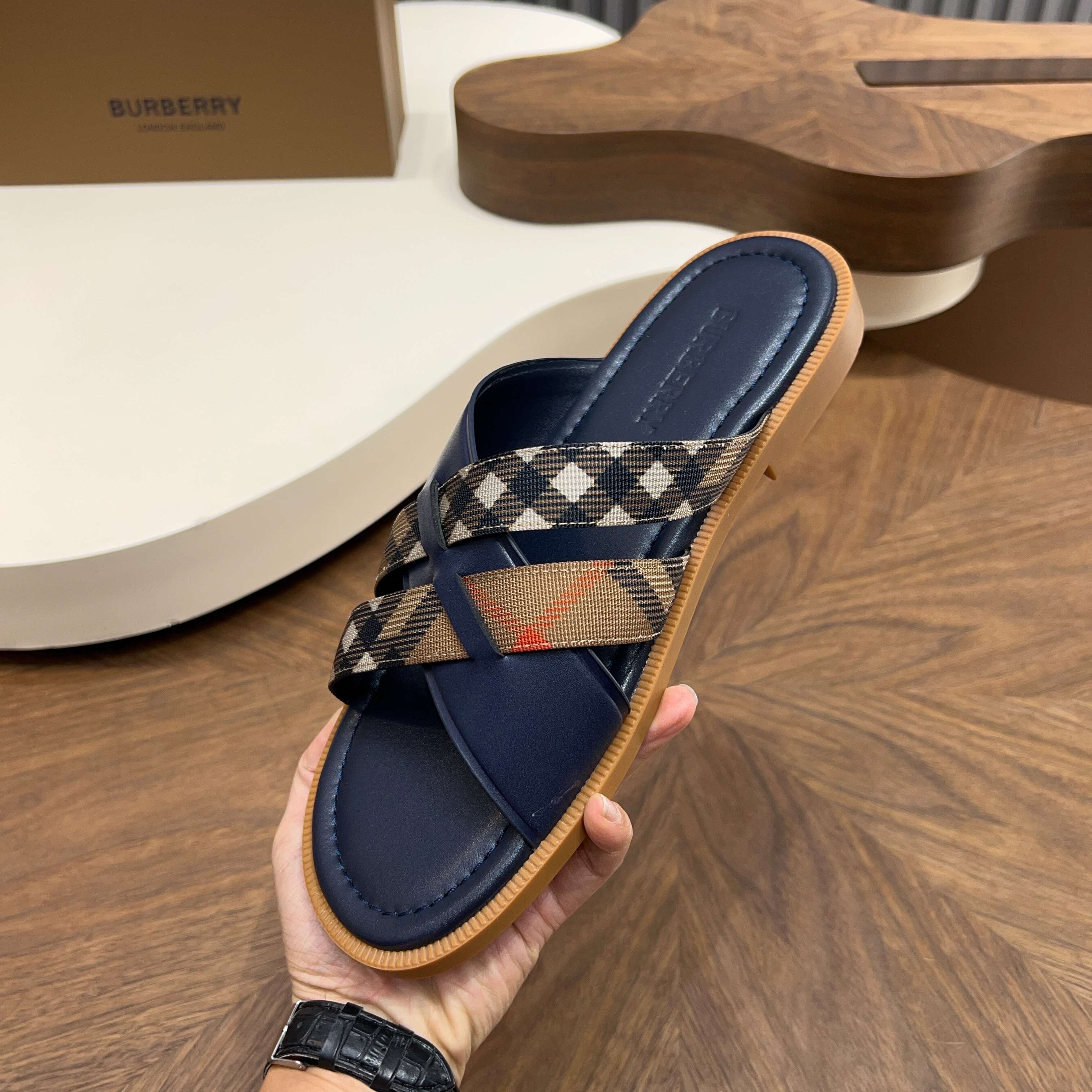 57c3ab4f40164846c87dab06e117dc4d_1775228863_6837.jpg 57c3ab4f40164846c87dab06e117dc4d_1775228863_6837_1775228884.jpg