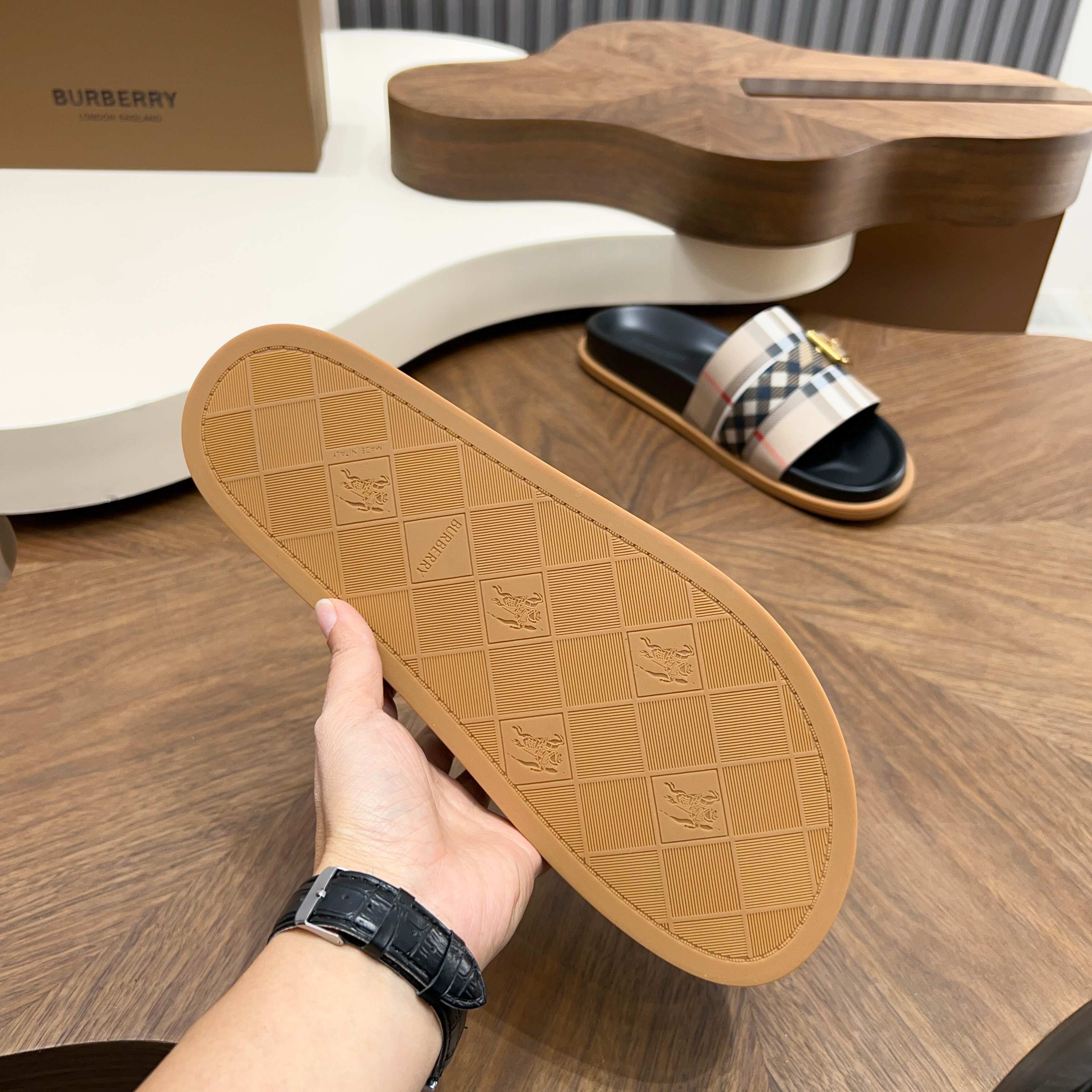 57c3ab4f40164846c87dab06e117dc4d_1775230195_5257.jpg 57c3ab4f40164846c87dab06e117dc4d_1775230195_5257_1775230357.jpg