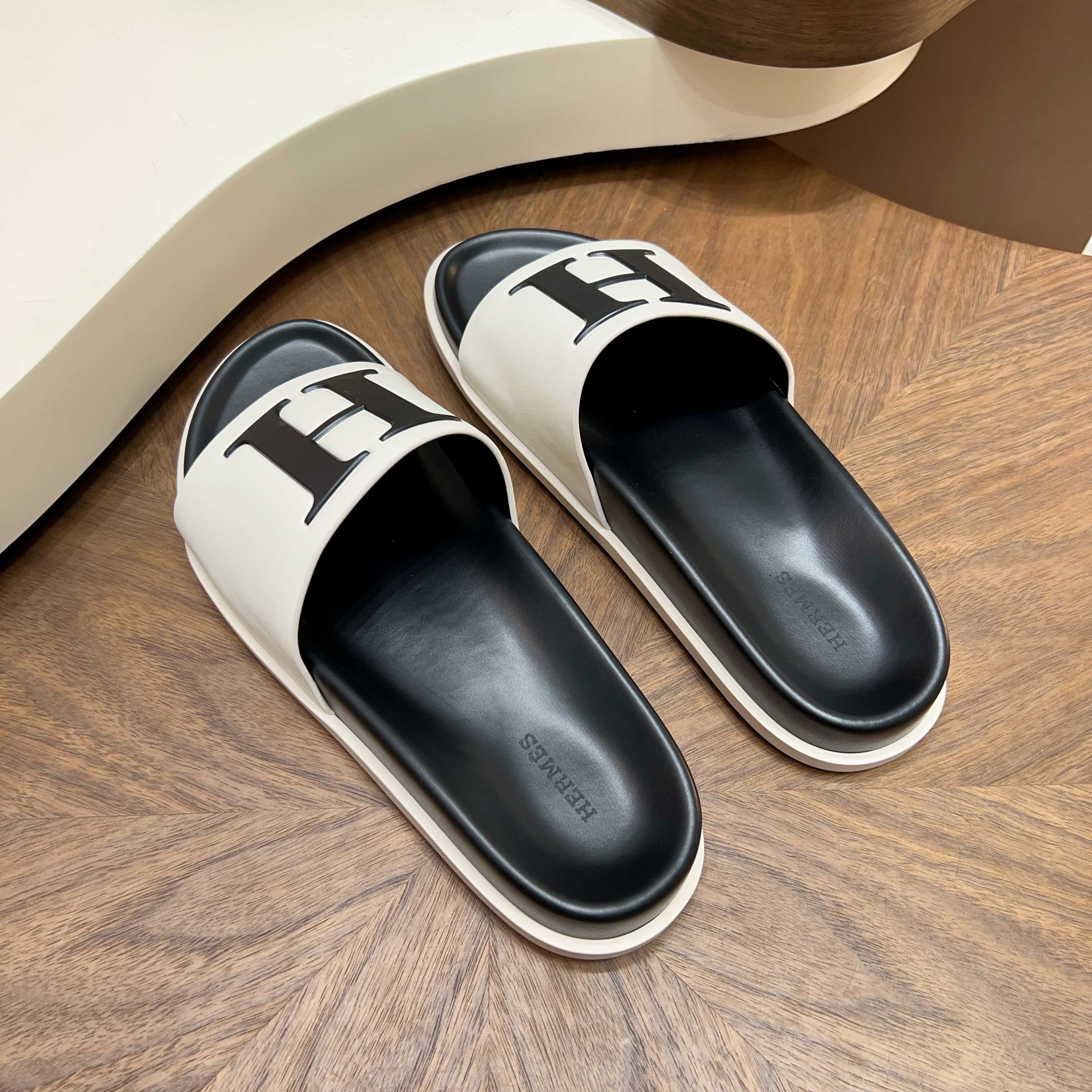 57c3ab4f40164846c87dab06e117dc4d_1775233645_3341.jpg 57c3ab4f40164846c87dab06e117dc4d_1775233645_3341_1775233665.jpg