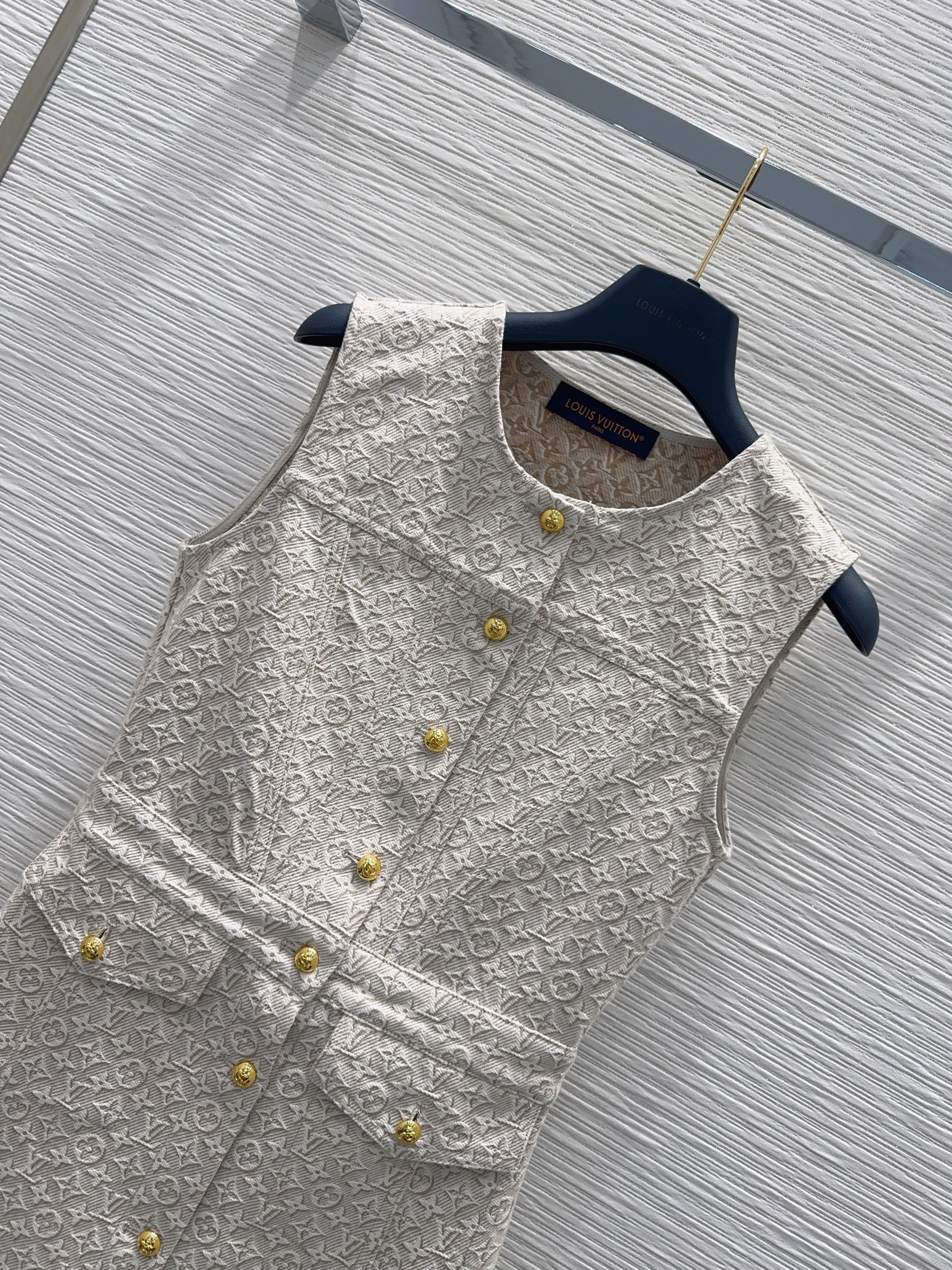 f46016bfdf63f94d15f8a31a4ed9cc89_1775839017_0646.jpg f46016bfdf63f94d15f8a31a4ed9cc89_1775839017_0646.jpg