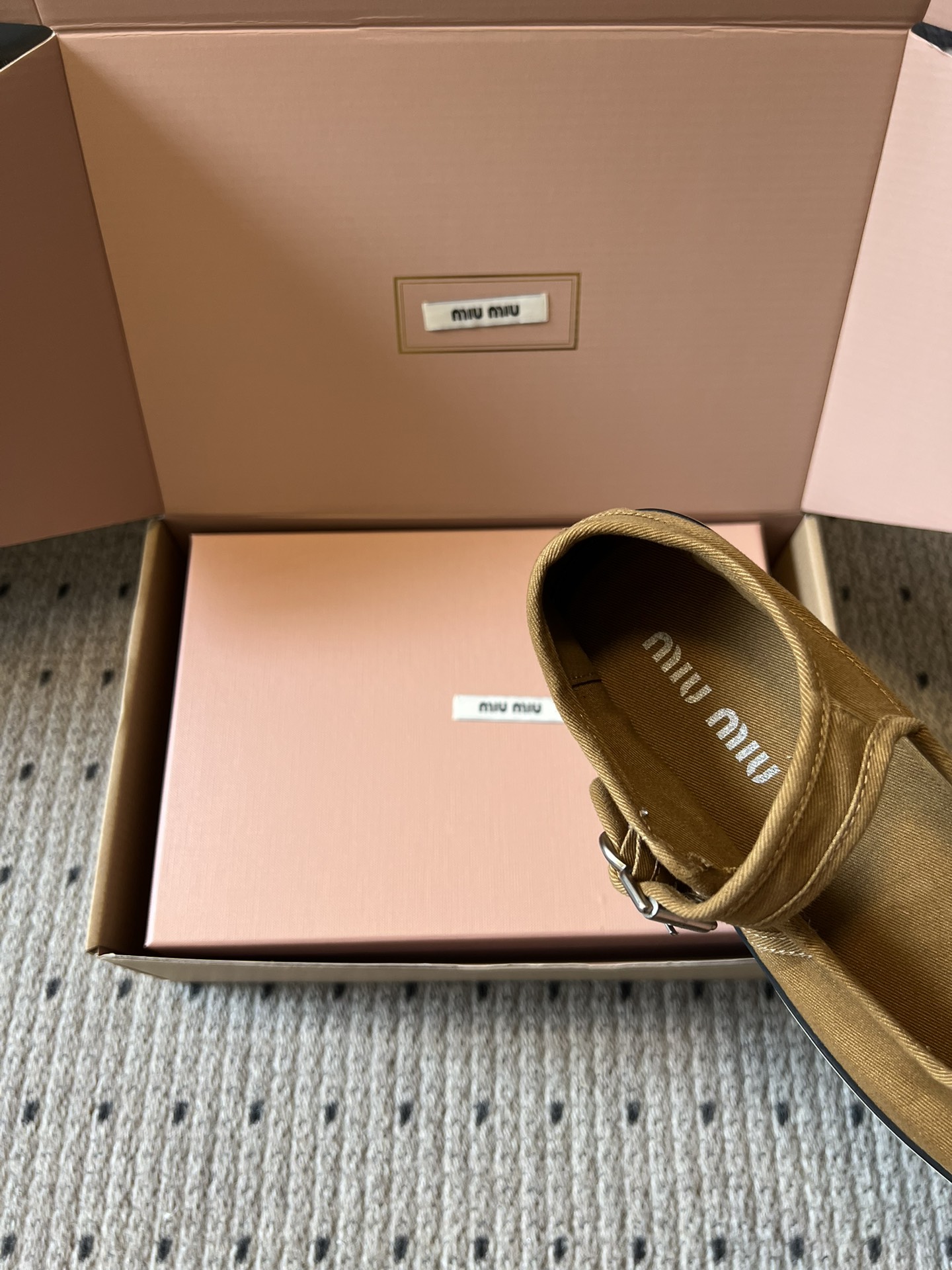 f52812e596b95ef35f812d5479d13198_1775697798_2142.jpg f52812e596b95ef35f812d5479d13198_1775697798_2142_1775697824.jpg