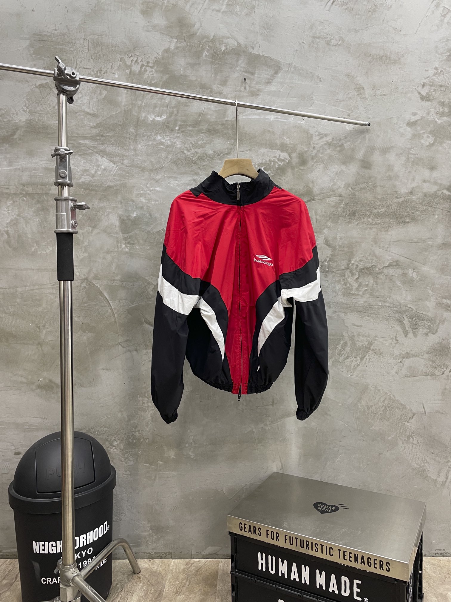 Balenciaga BLCG 발렌시아가 바람막이 자켓 의류