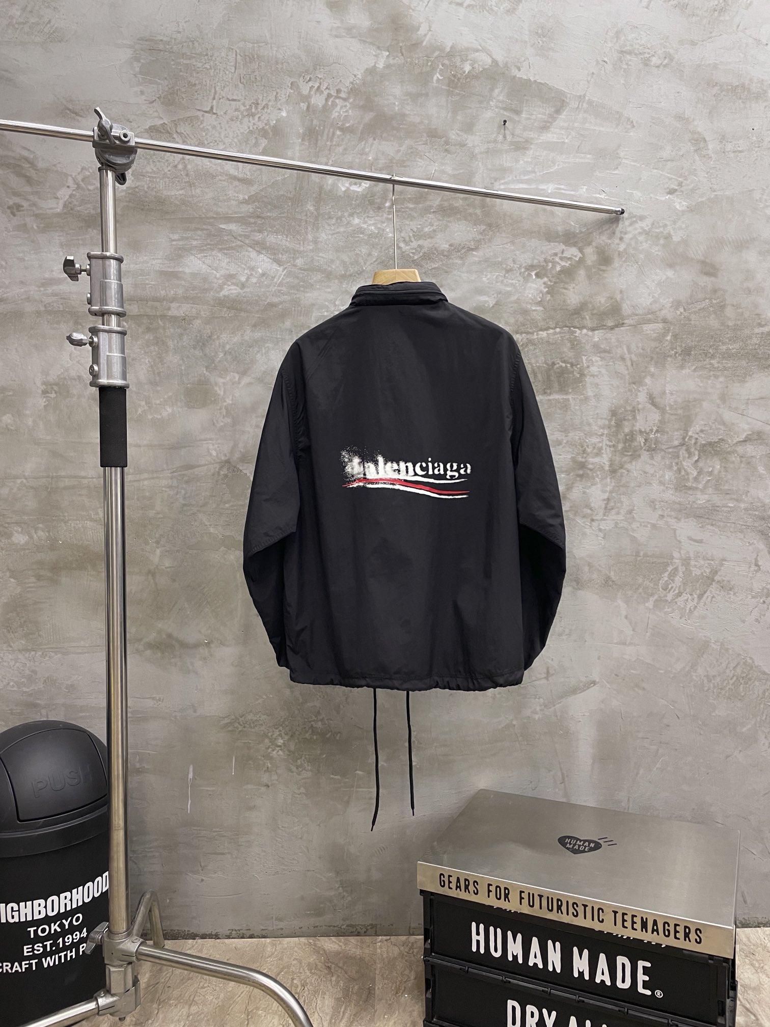 Balenciaga BLCG 발렌시아가 바람막이 자켓 의류