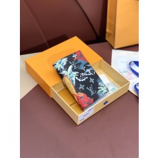 LV 루이비통 여권 케이스 여권지갑 지갑