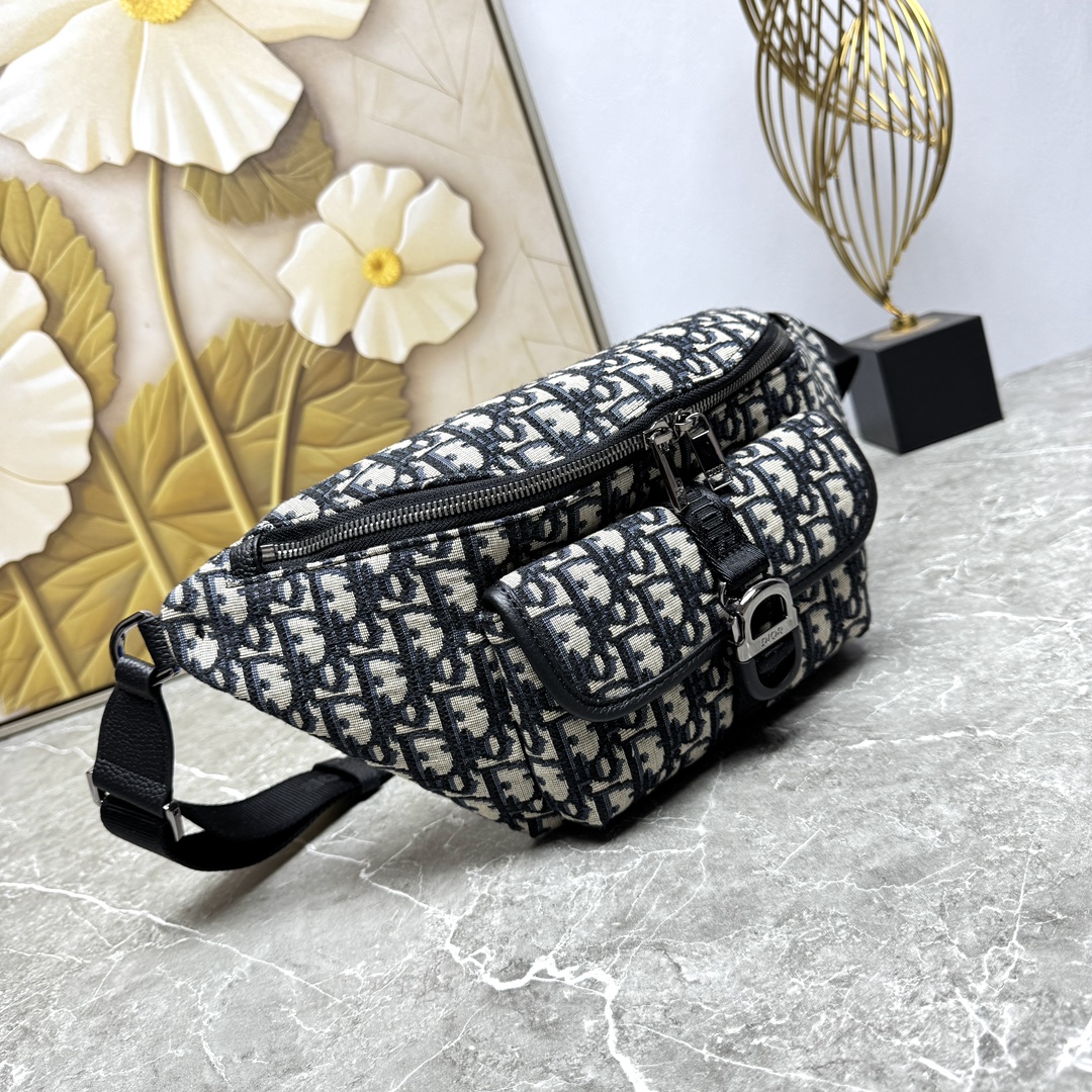 Dior CD 디올 힙색 슬링백 가방