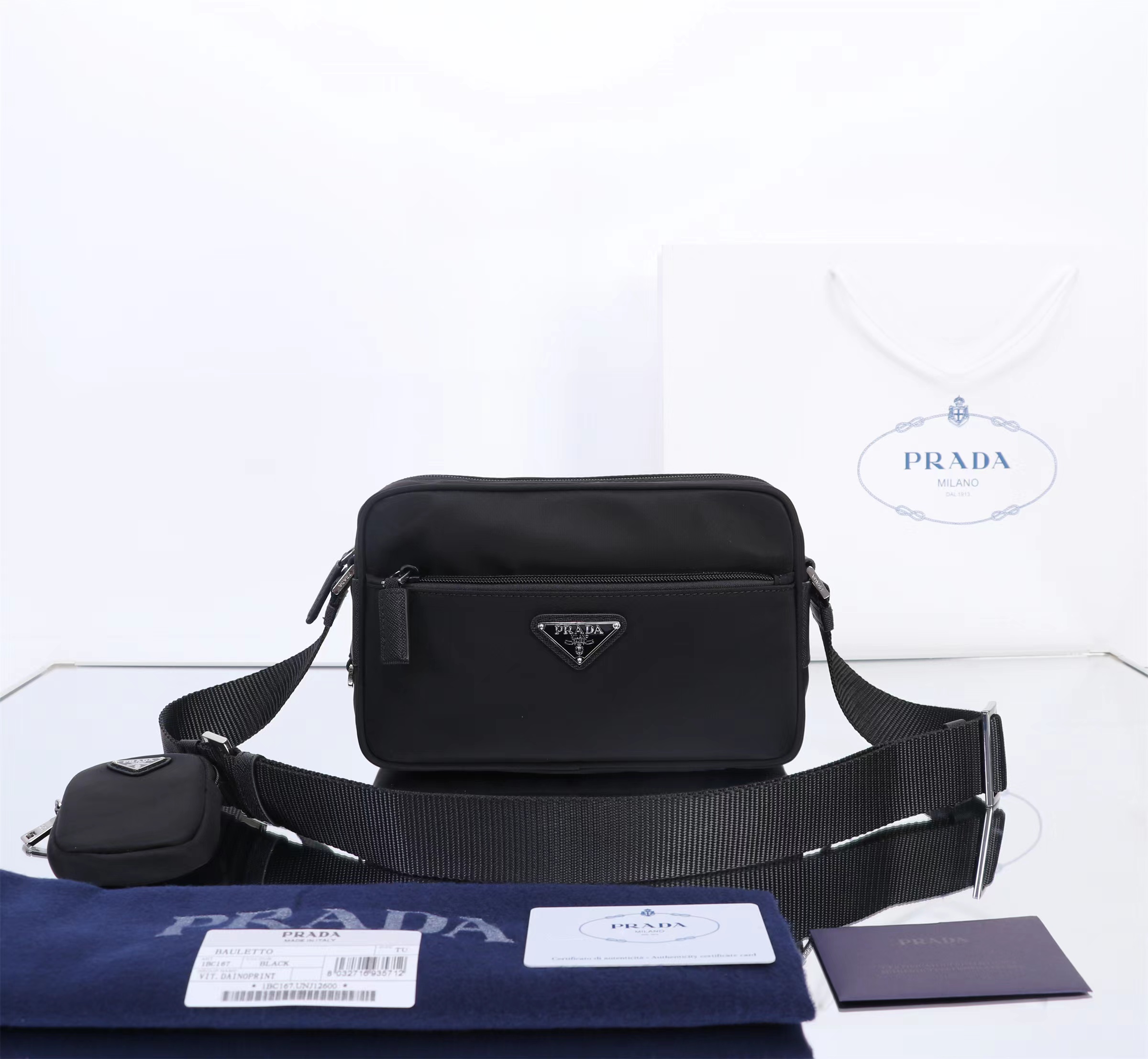 PRADA 프라다 메신저백 크로스백 가방