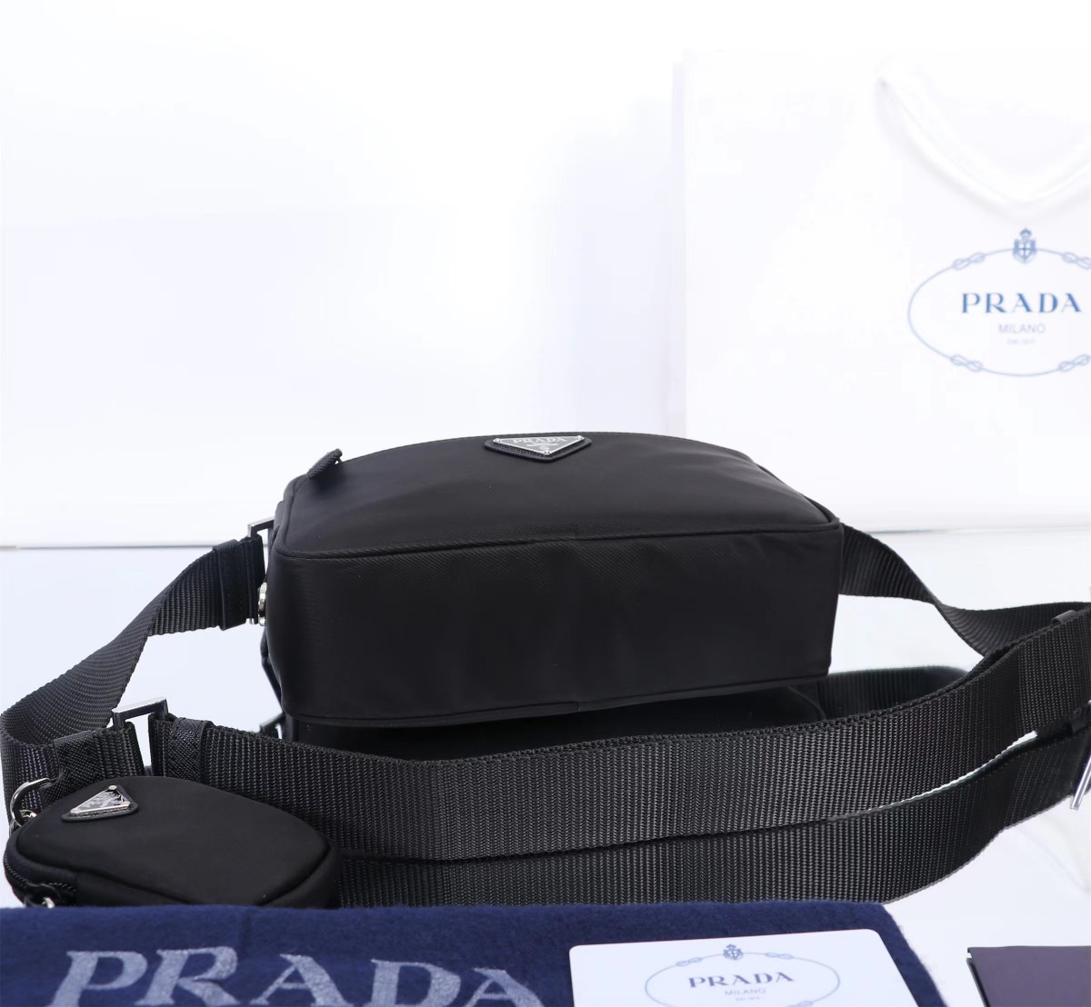 PRADA 프라다 메신저백 크로스백 가방