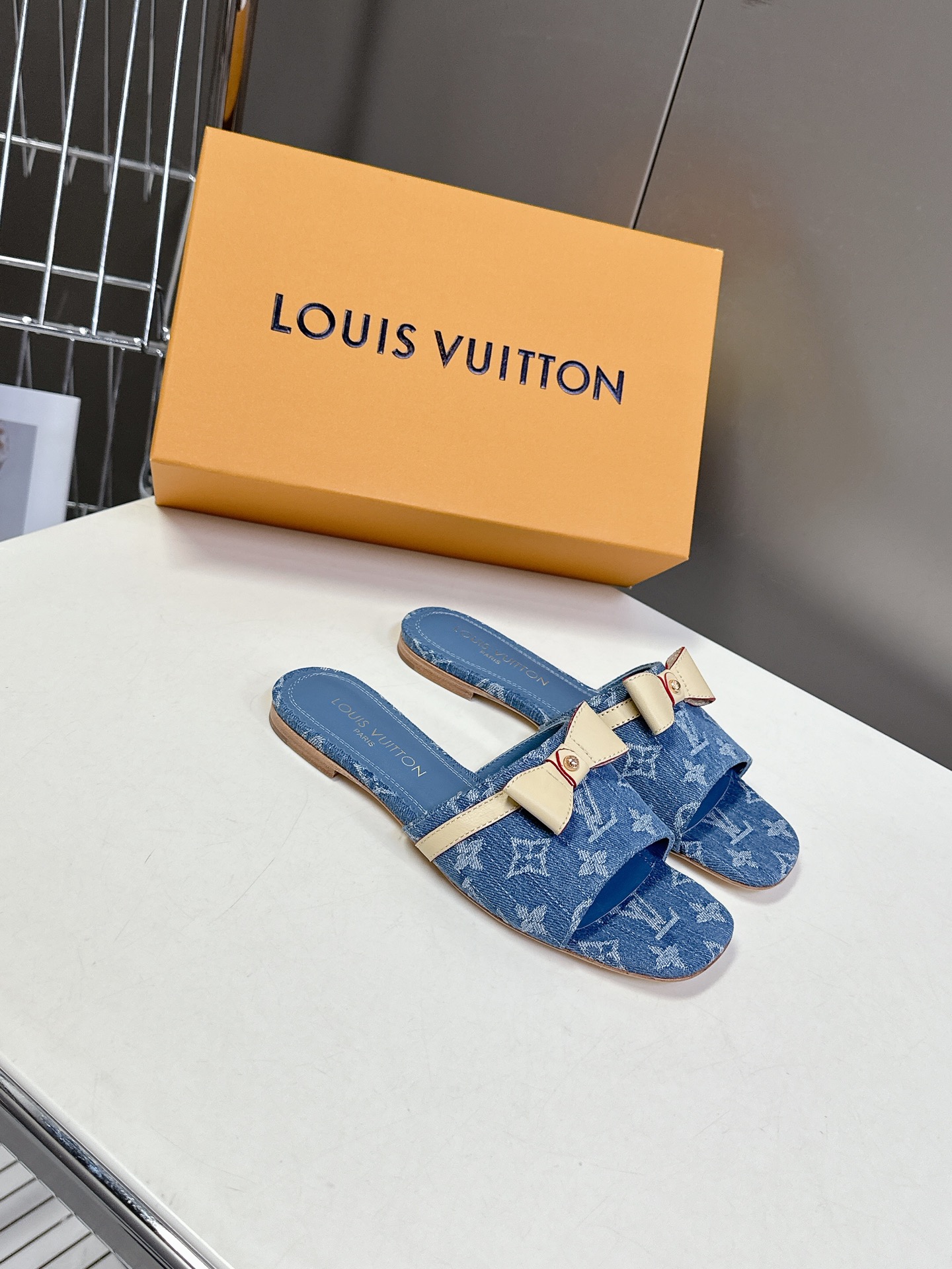 LV 루이비통 슬리퍼 샌들 신발