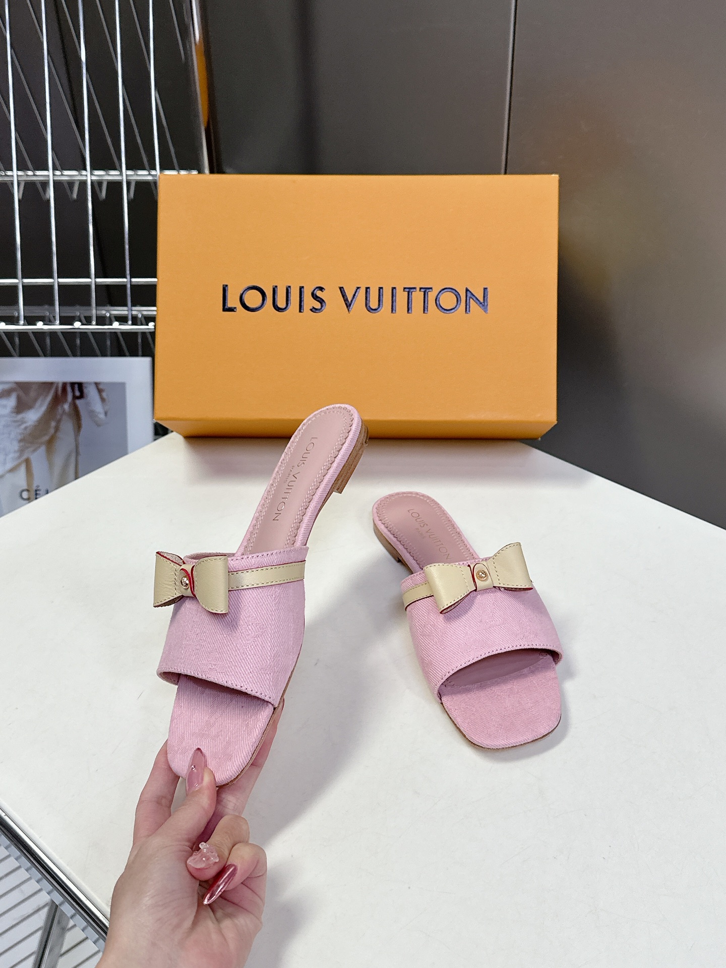 LV 루이비통 슬리퍼 샌들 신발