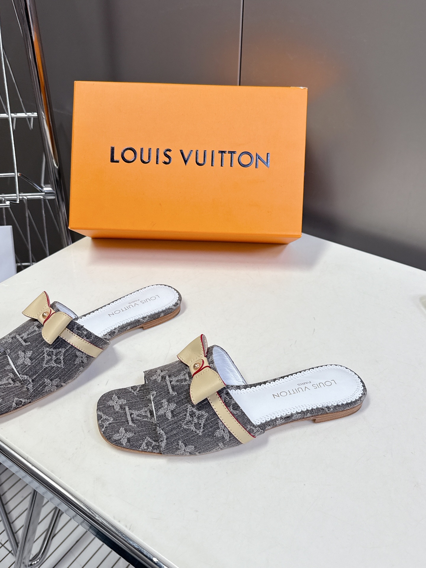 LV 루이비통 슬리퍼 샌들 신발