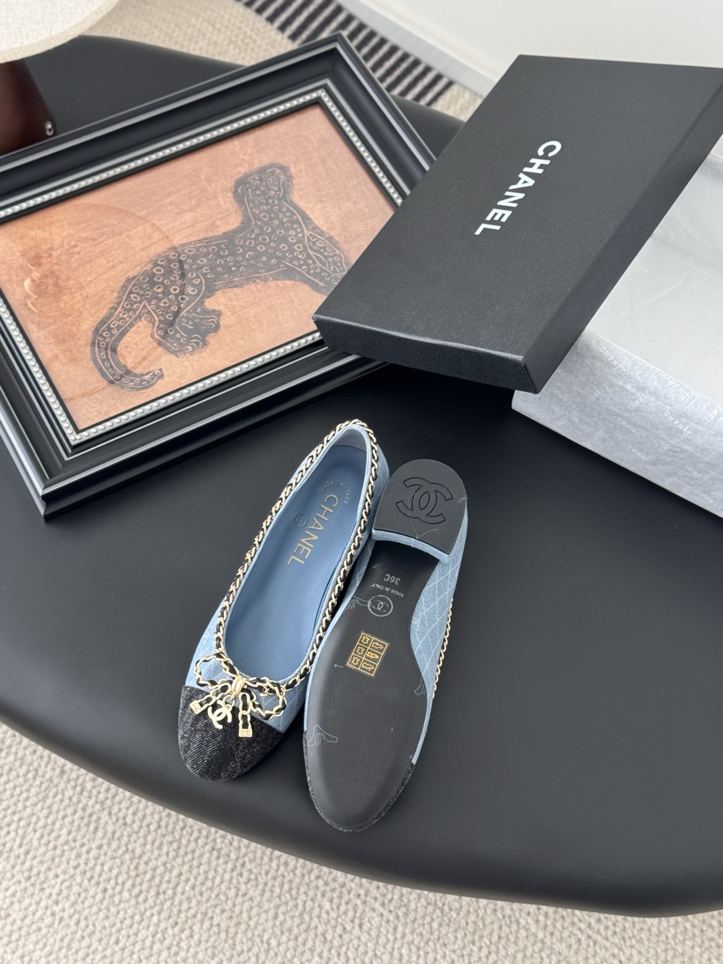 chanel 샤넬 25K 신상 체인 더블 C 통굽 단화 플랫 슈즈 신발