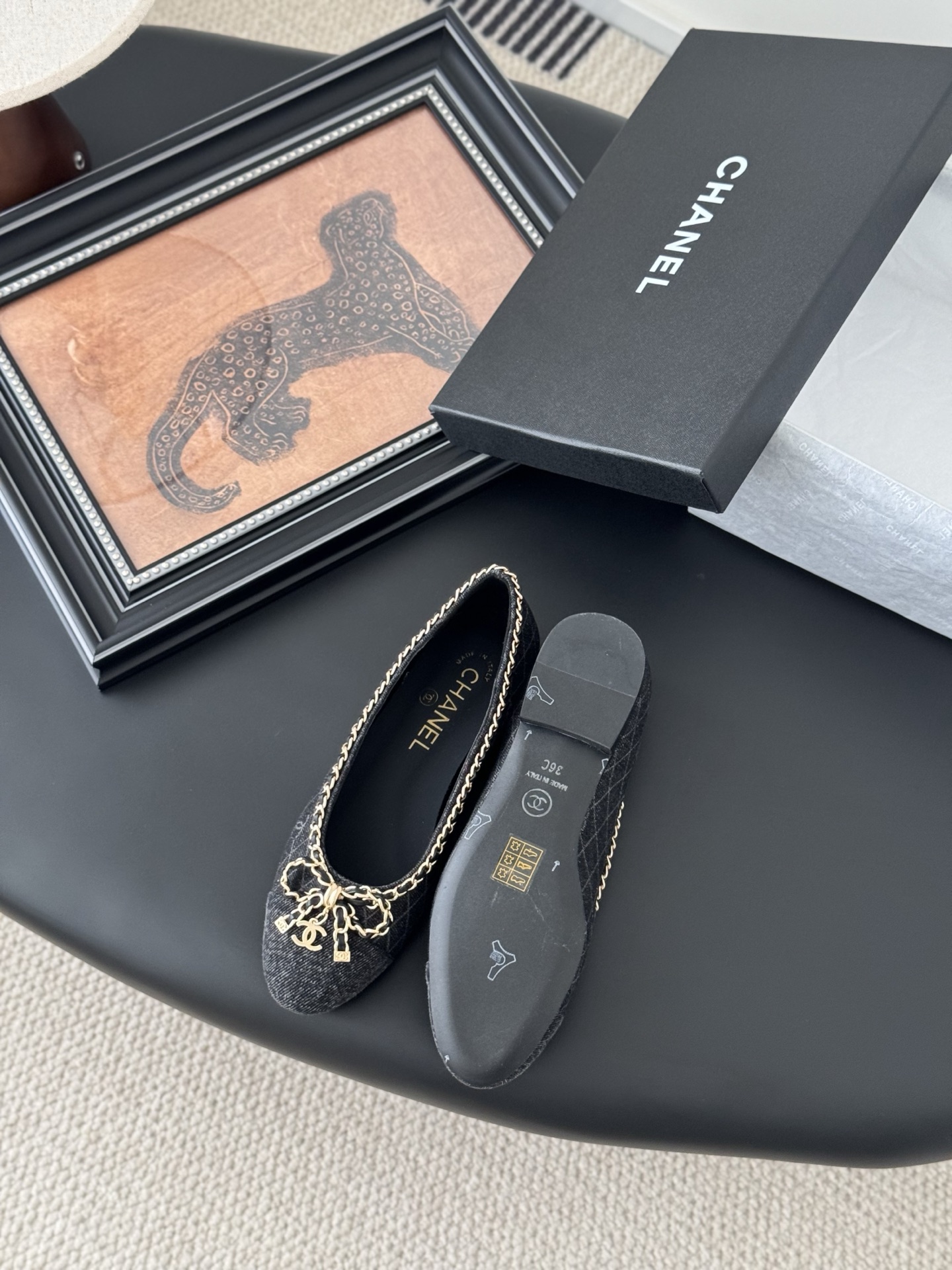 chanel 샤넬 25K 신상 체인 더블 C 통굽 단화 플랫 슈즈 신발