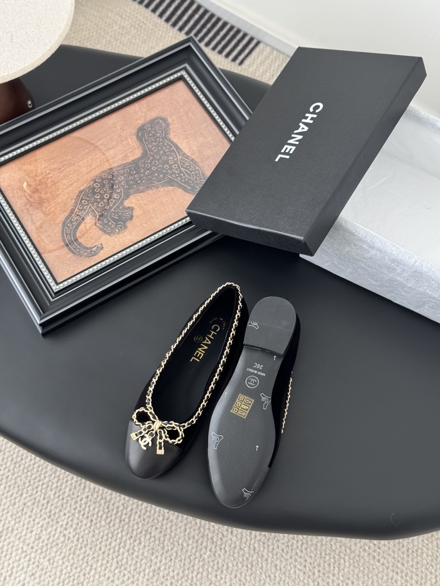 chanel 샤넬 25K 신상 체인 더블 C 통굽 단화 플랫 슈즈 신발