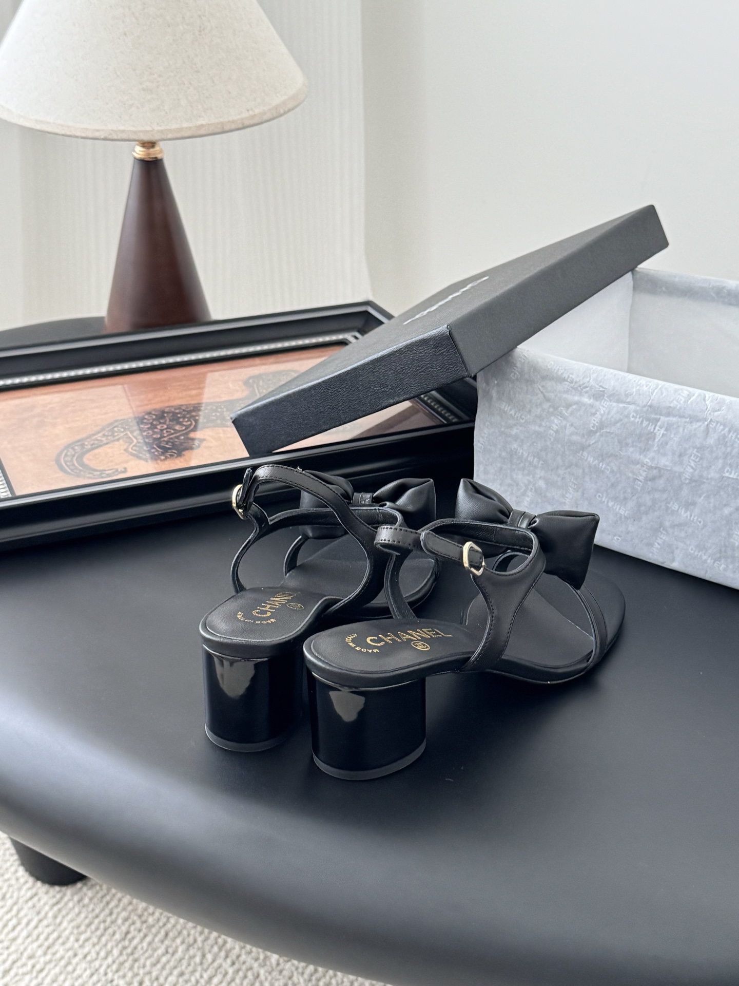 Chanel 샤넬 통굽 힐 샌들 구두 신발