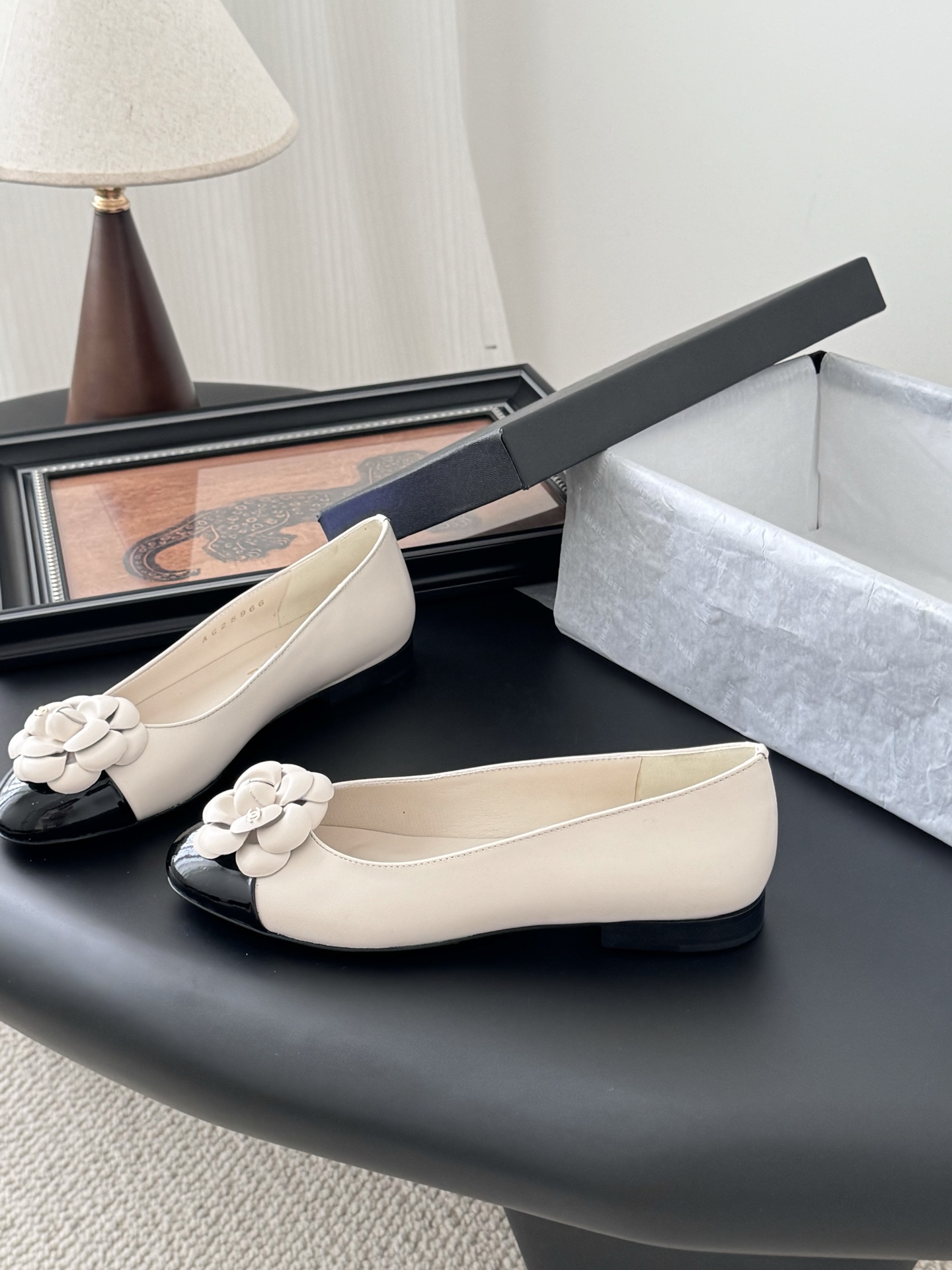 CHANEL 샤넬 25K 플랫 슈즈 단화 신발