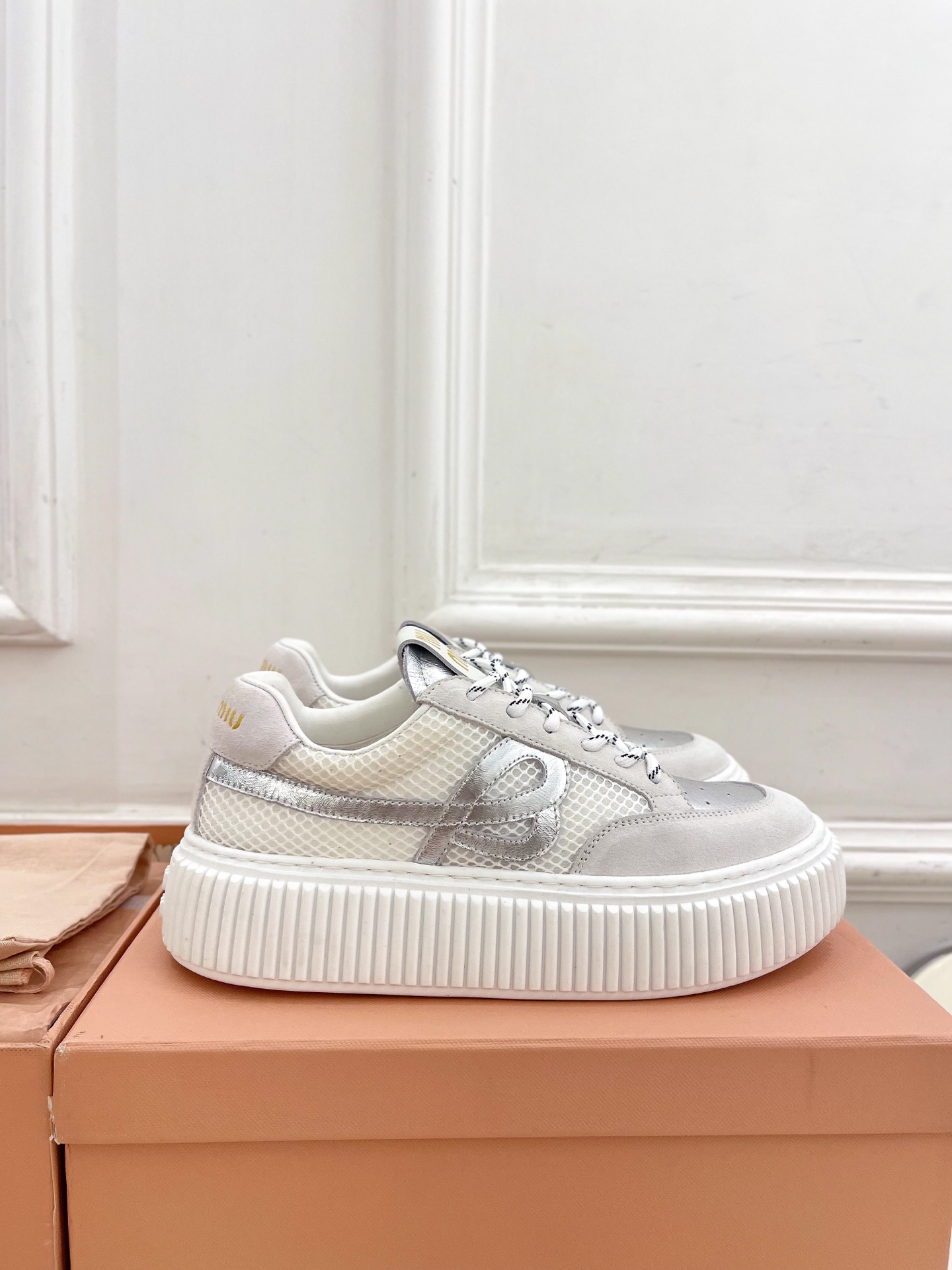 MiuMiu 미우미우 스니커즈 신발