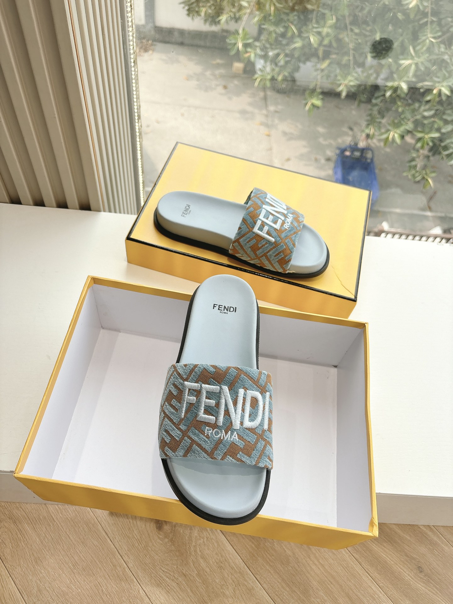 Fendi 펜디 샌들 슬리퍼 신발