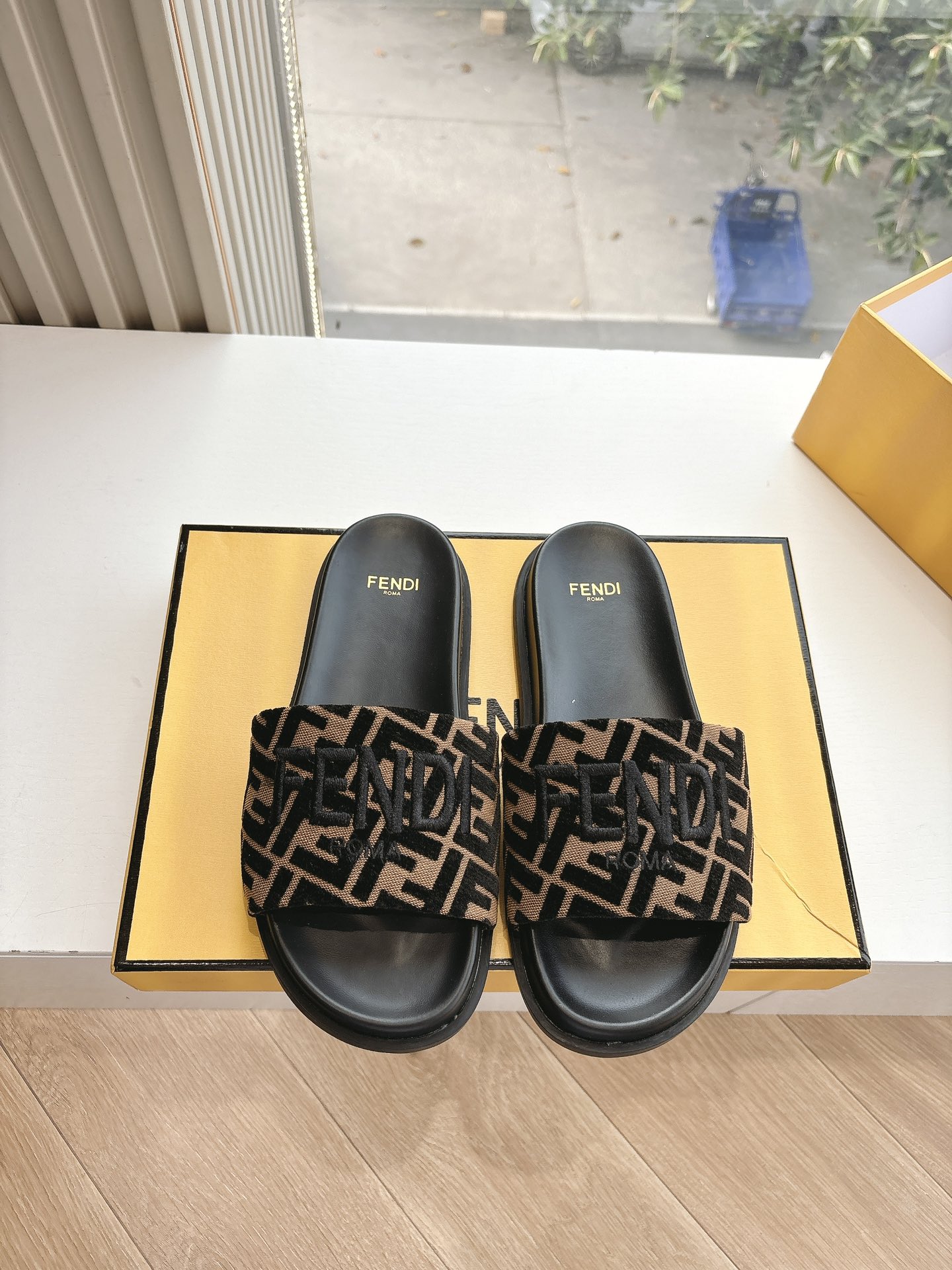 Fendi 펜디 샌들 슬리퍼 신발
