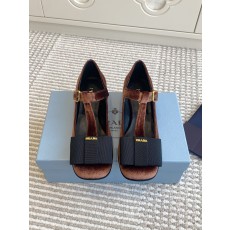 PRADA 프라다 통굽 힐 슈즈 구두 단화 신발
