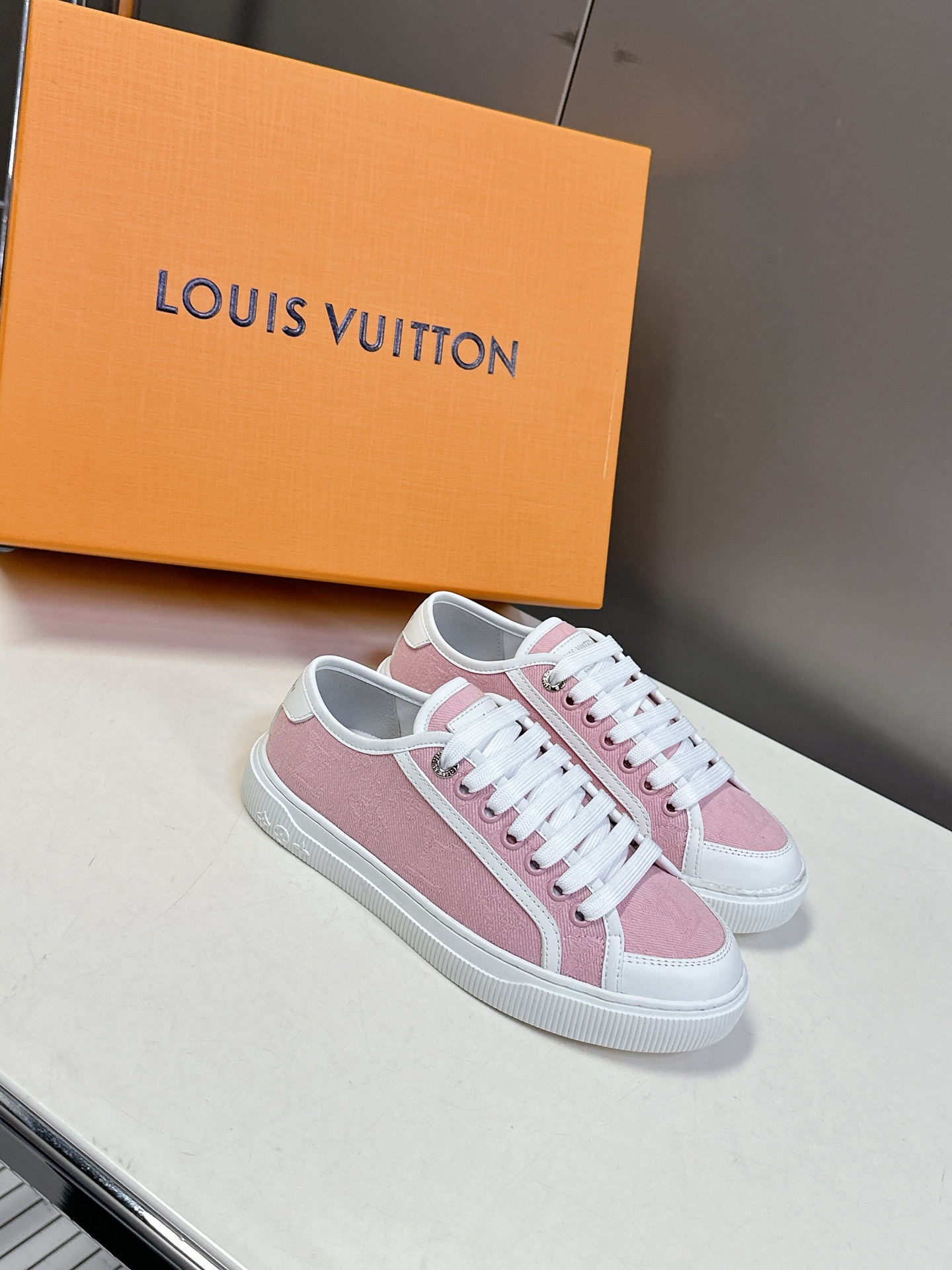 LV 루이비통 스니커즈 신발