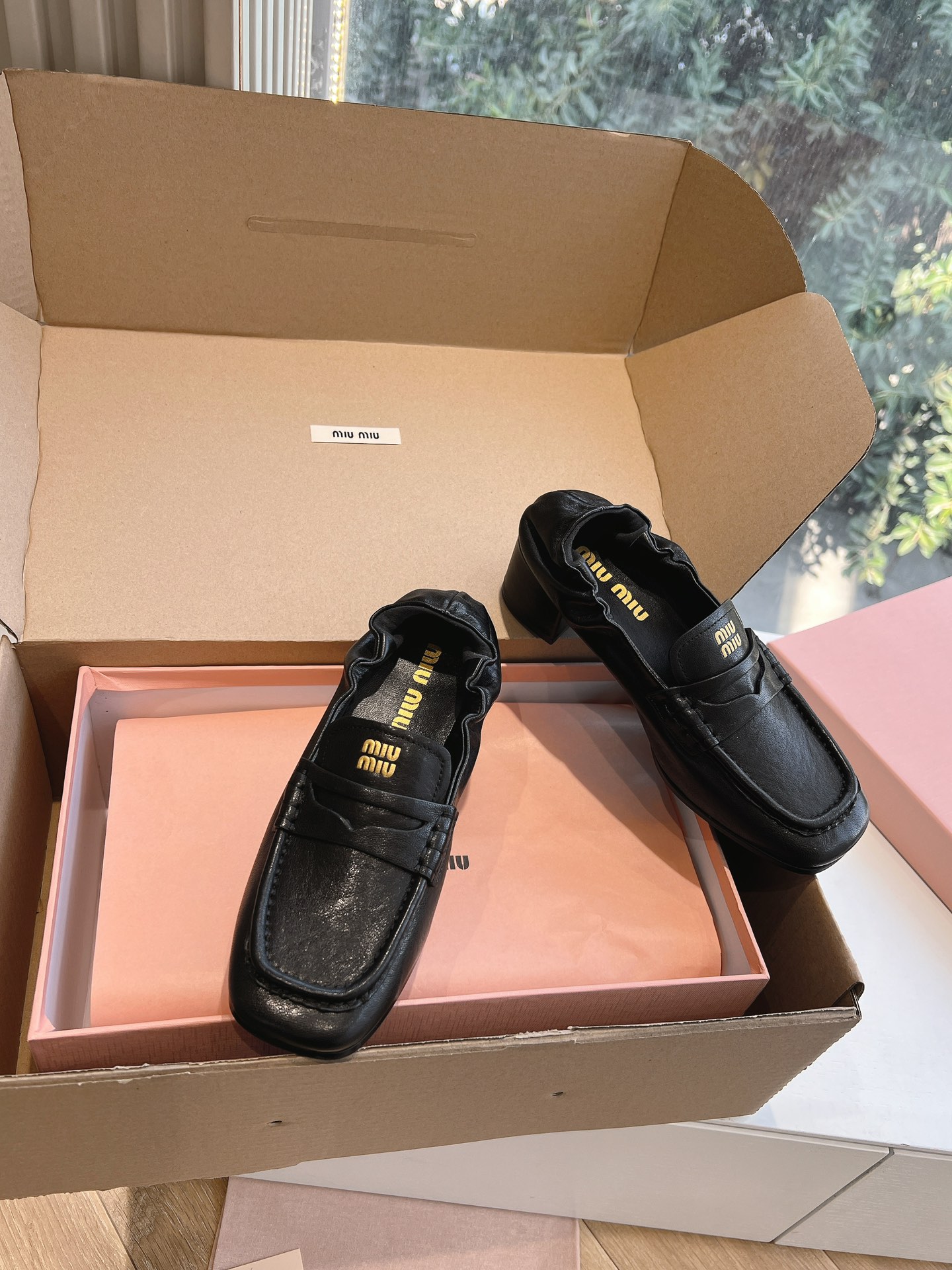 MIUMIU 미우미우 통굽 로퍼 구두 신발