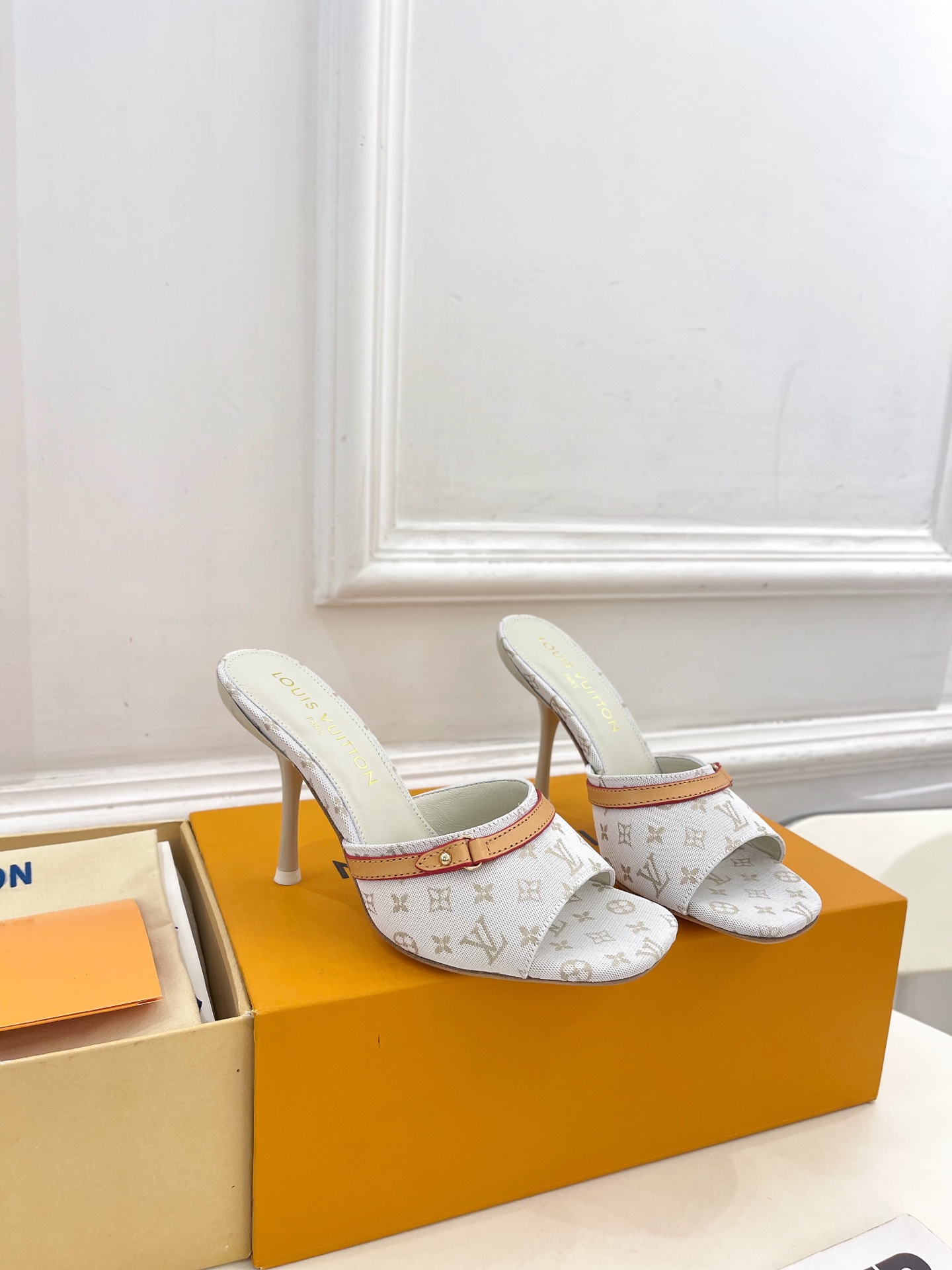 LV 루이비통 힐 샌들 슬리퍼 신발