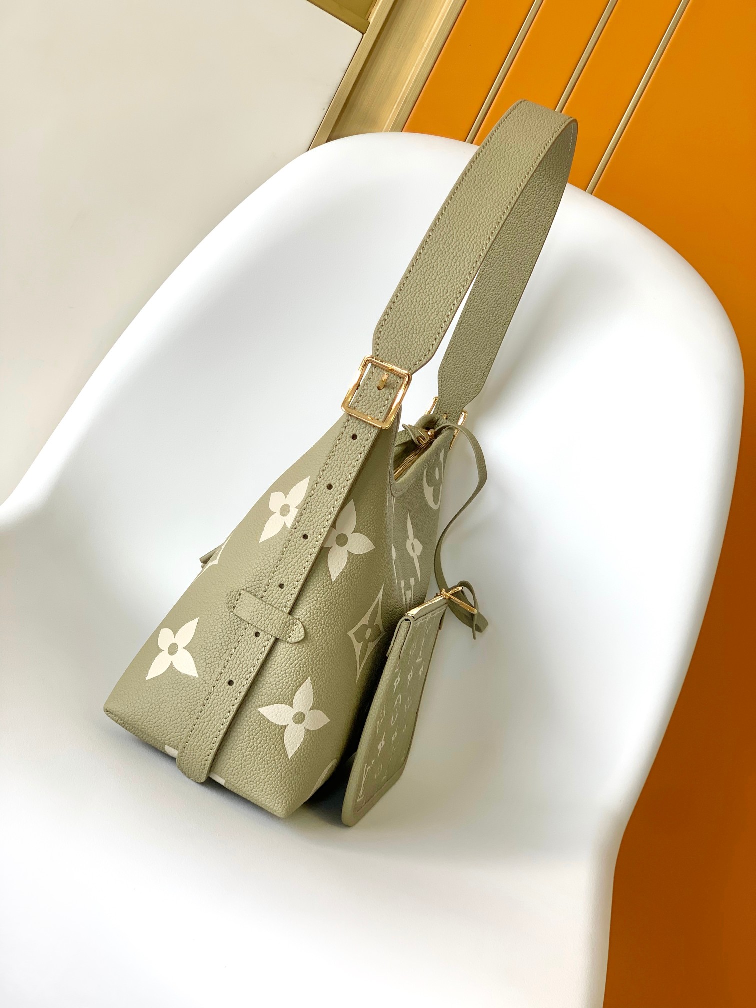 LV 루이비통 캐리올 PM 숄더백 가방