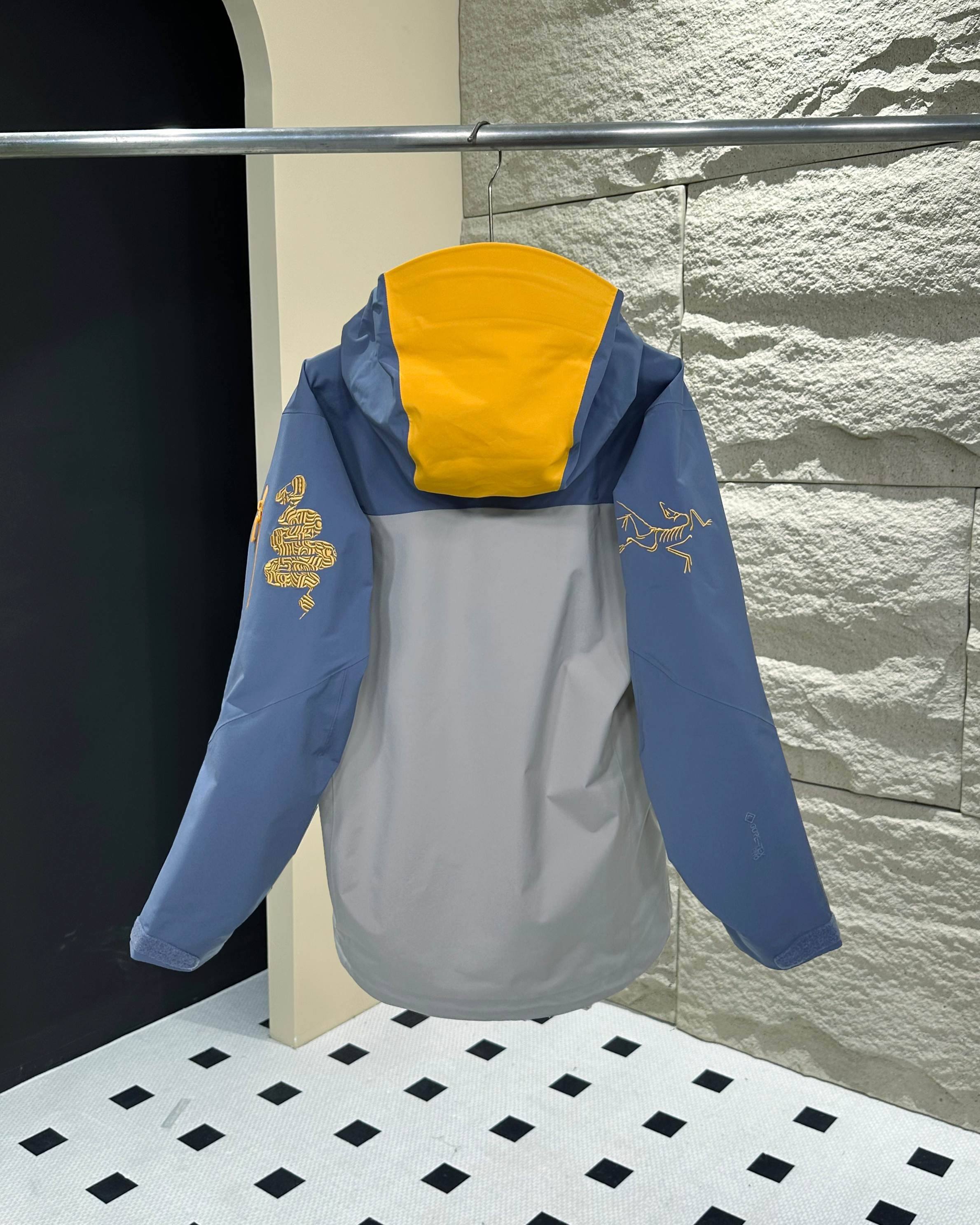 Arc'teryx 아크테릭스 바람막이 자켓 의류