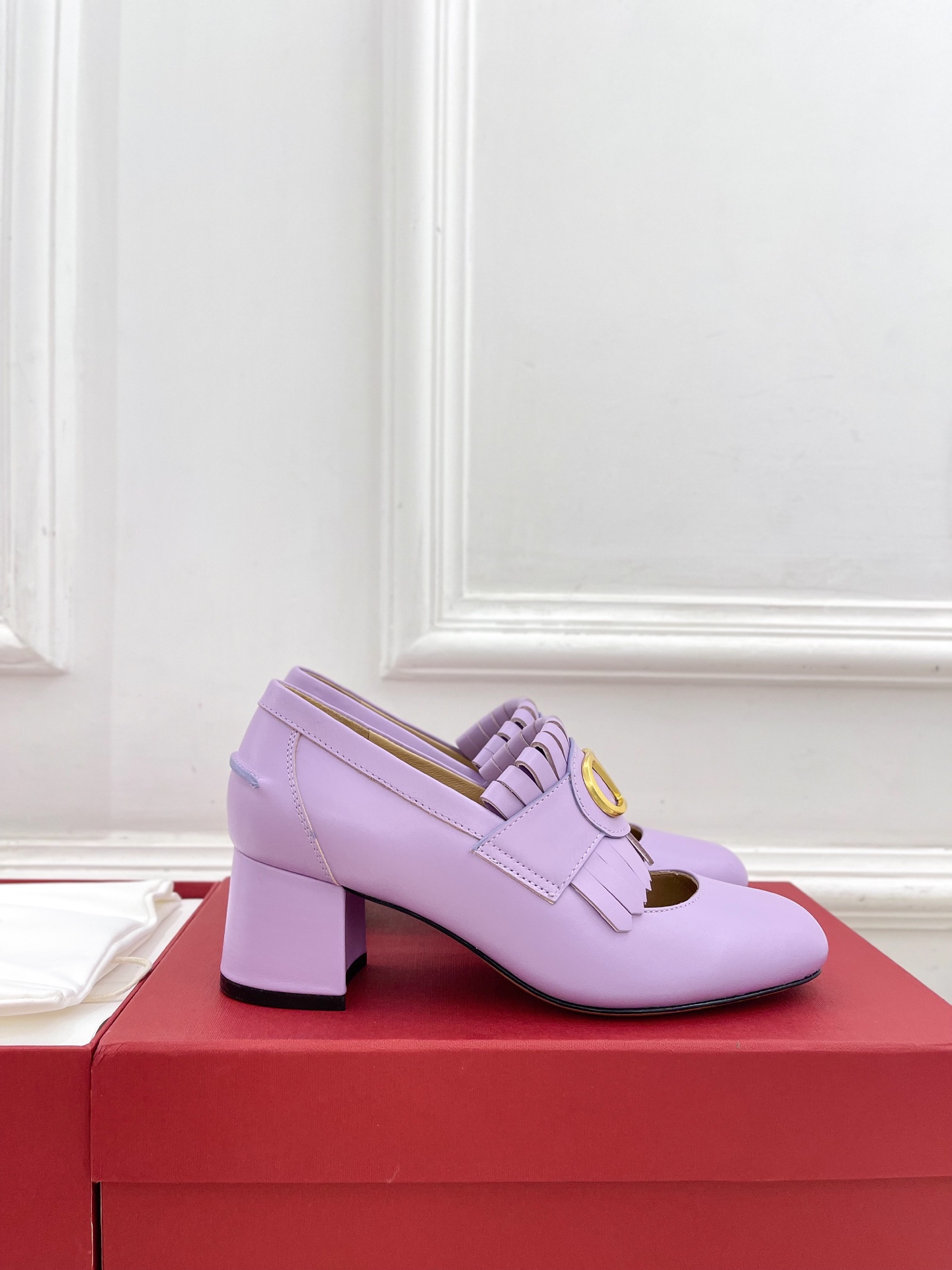 Valentino 발렌티노 V 버클 태슬 펀칭 구두 신발