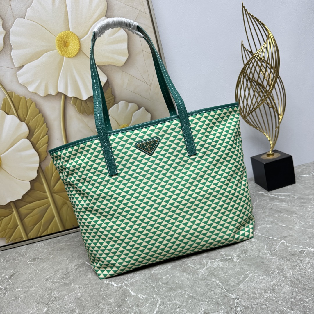 PRADA 프라다 쇼퍼백 토트백 가방